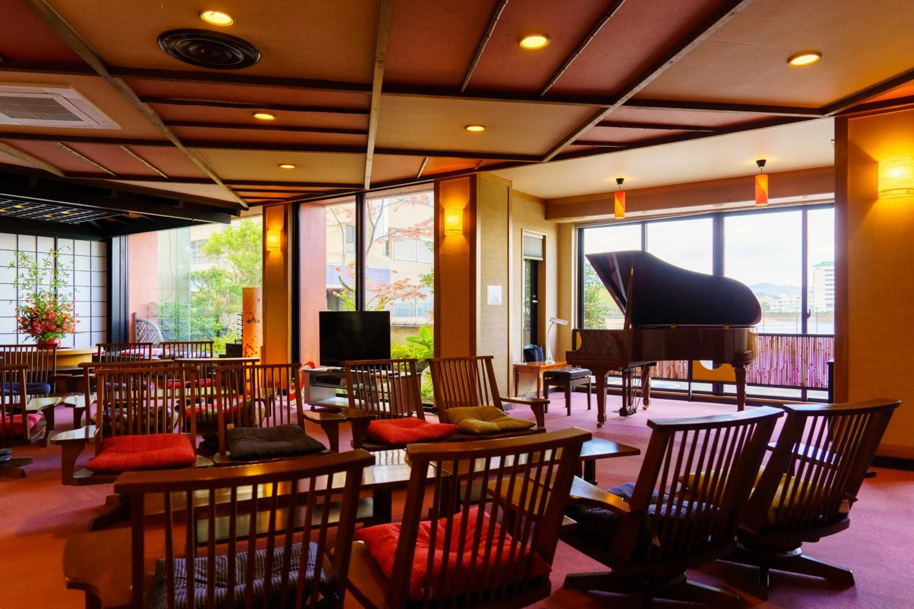 Lobby or reception in Seaside Hotel Mimatsu Ooetei