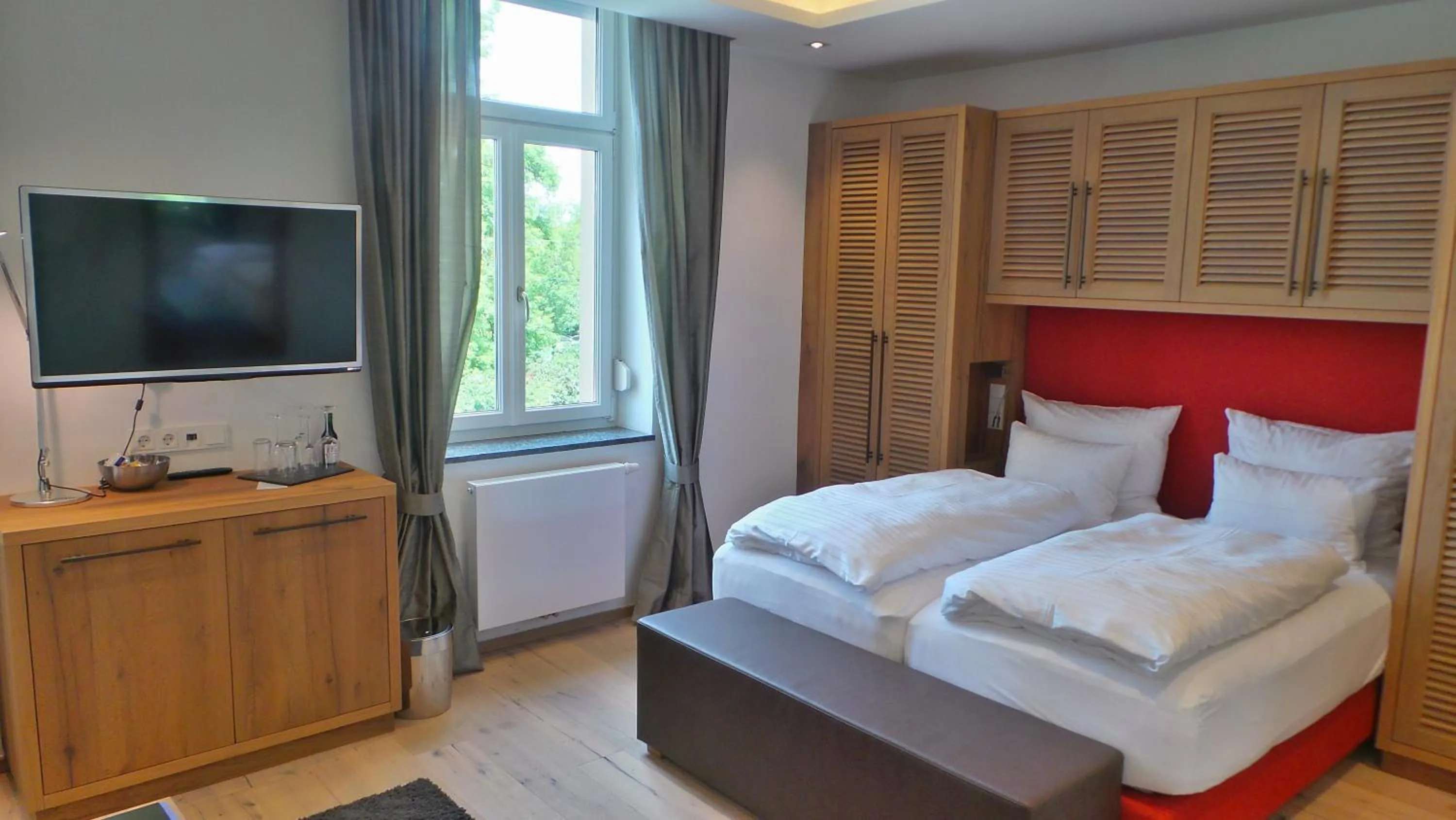 Bedroom, Bed in Hotel Diamond Country Club