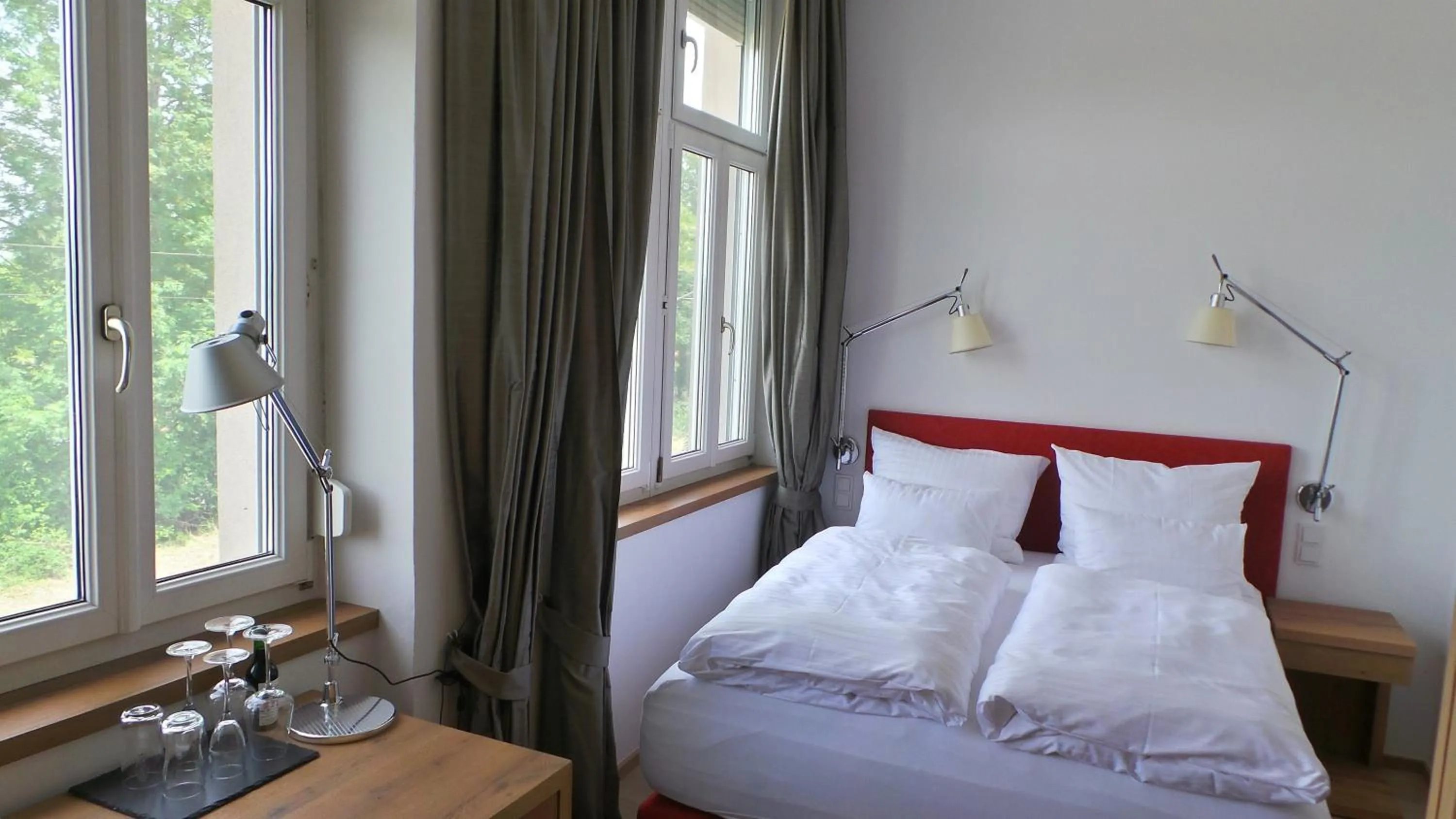 Bedroom, Bed in Hotel Diamond Country Club