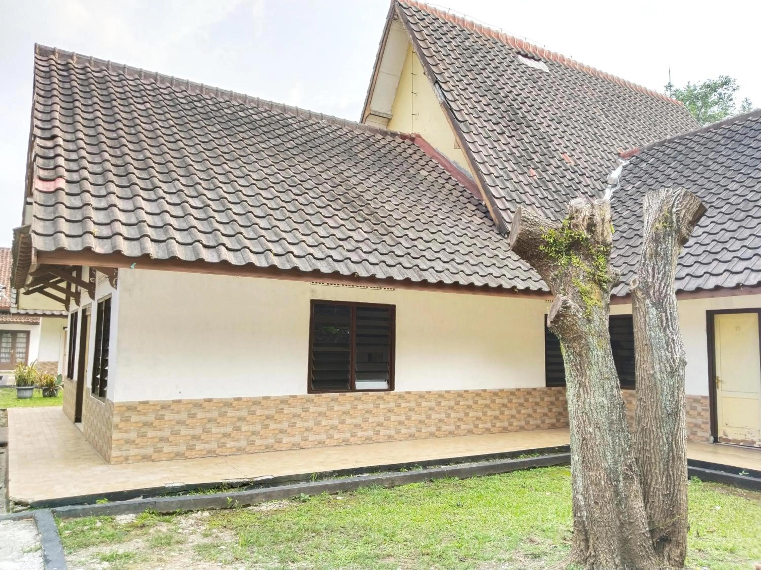 Roemah Kavaleri powered by Cocotel