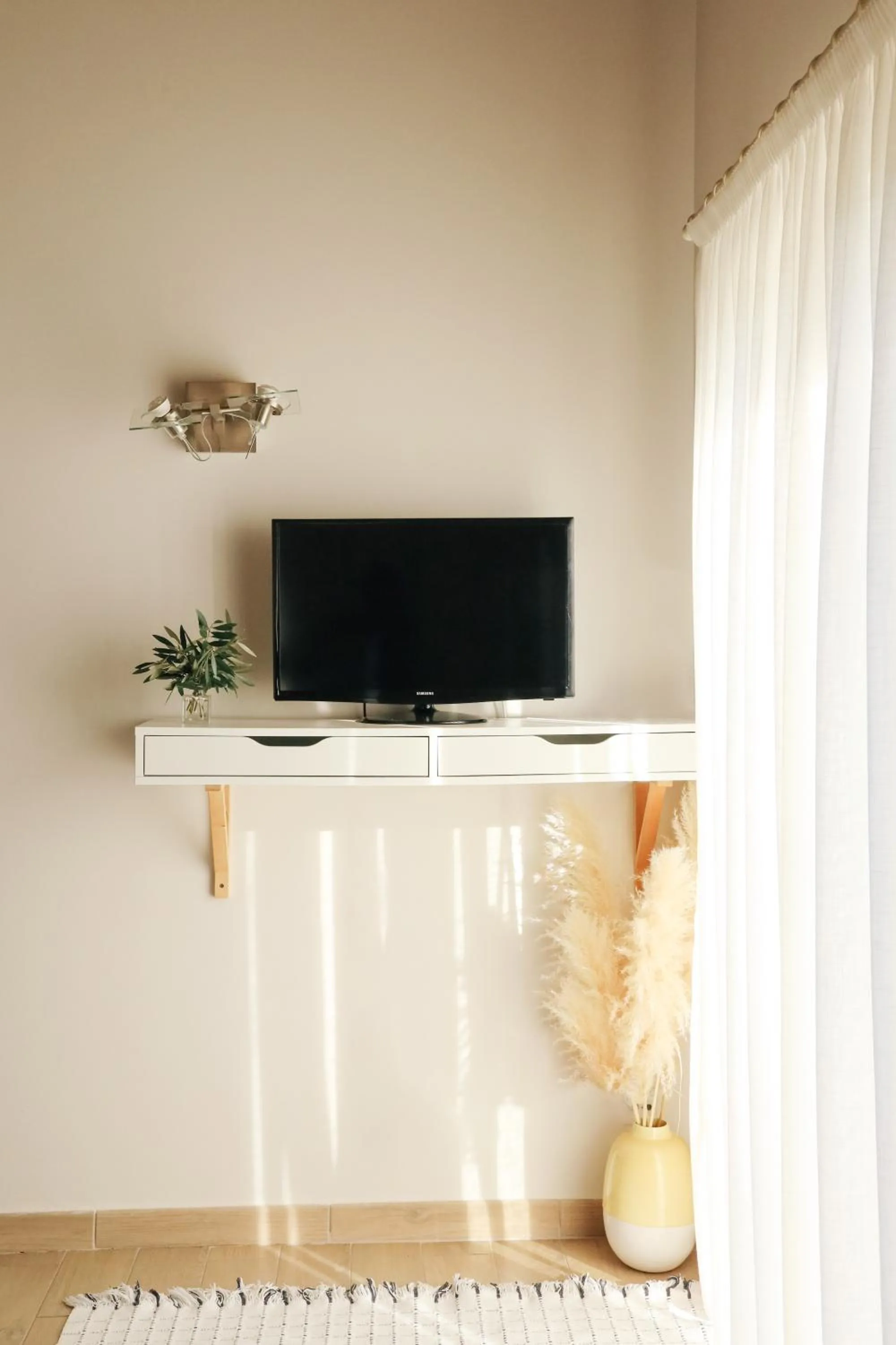 Communal lounge/ TV room in I Love Dão Casas Da Fraga