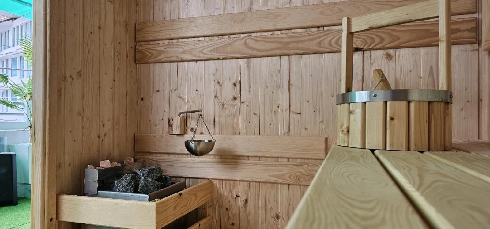 Sauna in Priory Hillside Residence