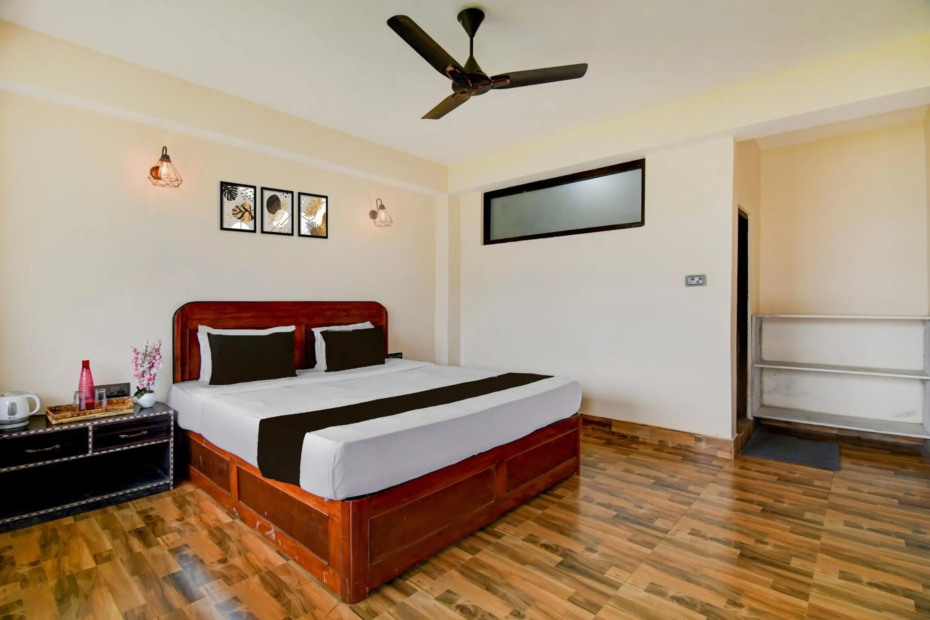 Bedroom, Bed in Hotel O Ranka Gangtok