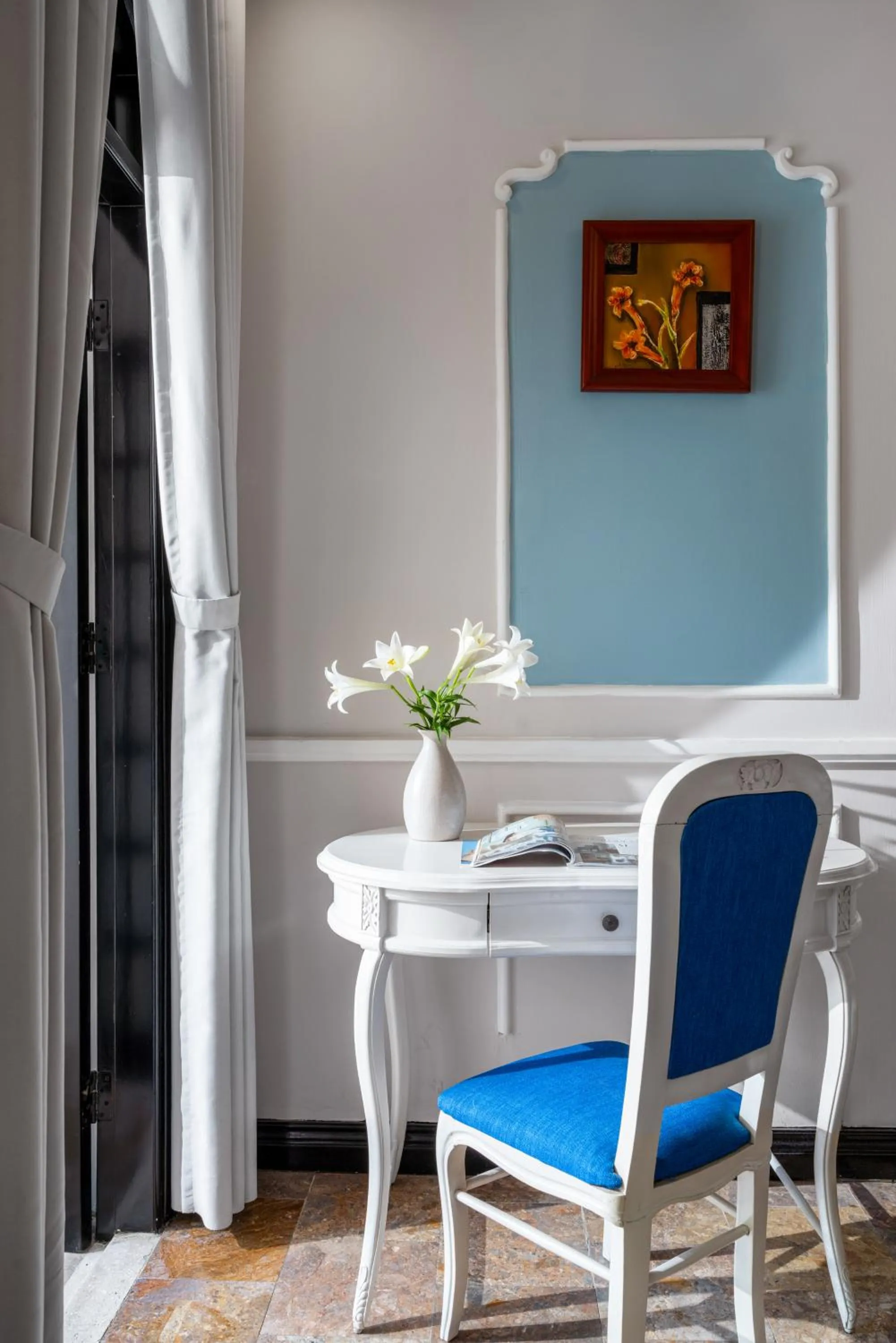 Living room in Hoi An Garden Palace and Spa - A Boutique Inspired by Nature