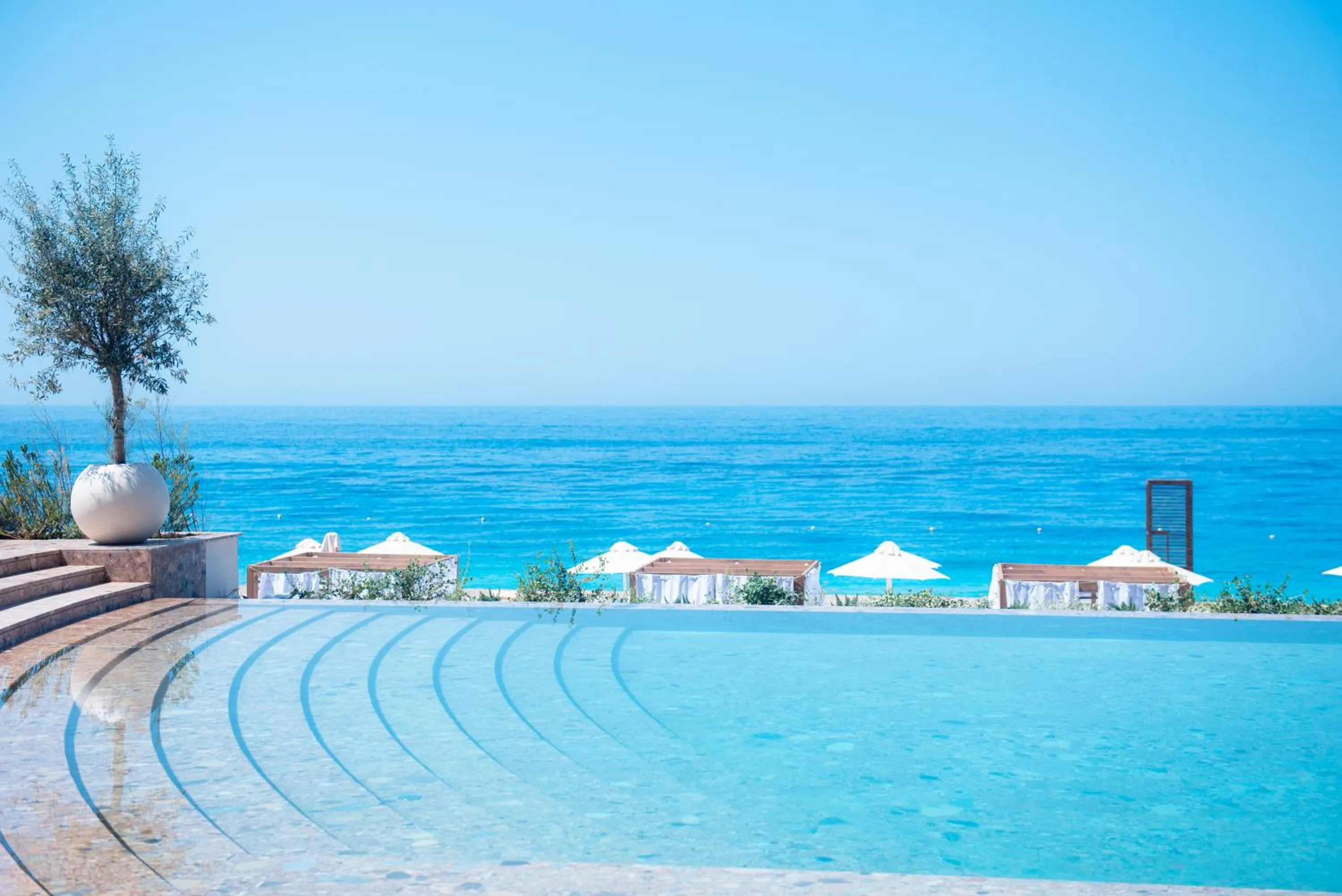 Swimming pool in Green Coast Hotel MGallery Collection