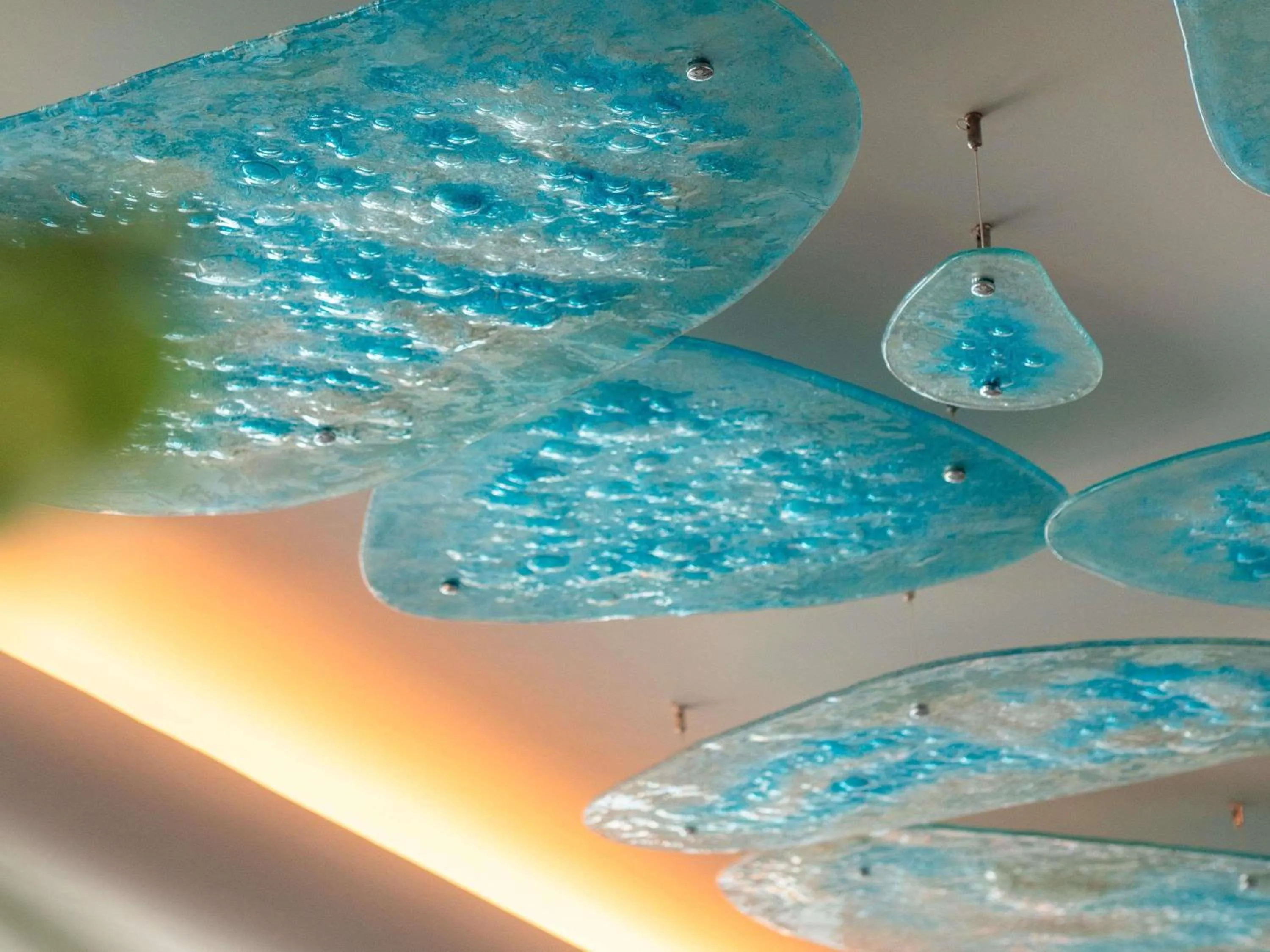 Restaurant/places to eat in Green Coast Hotel MGallery Collection