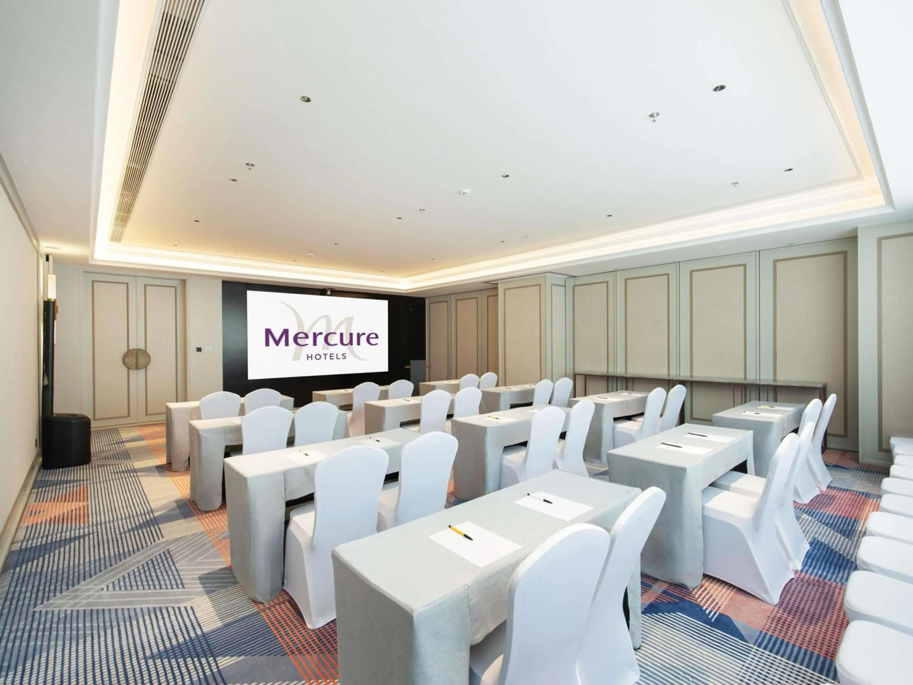 Meeting/conference room in Mercure Haikou City Center
