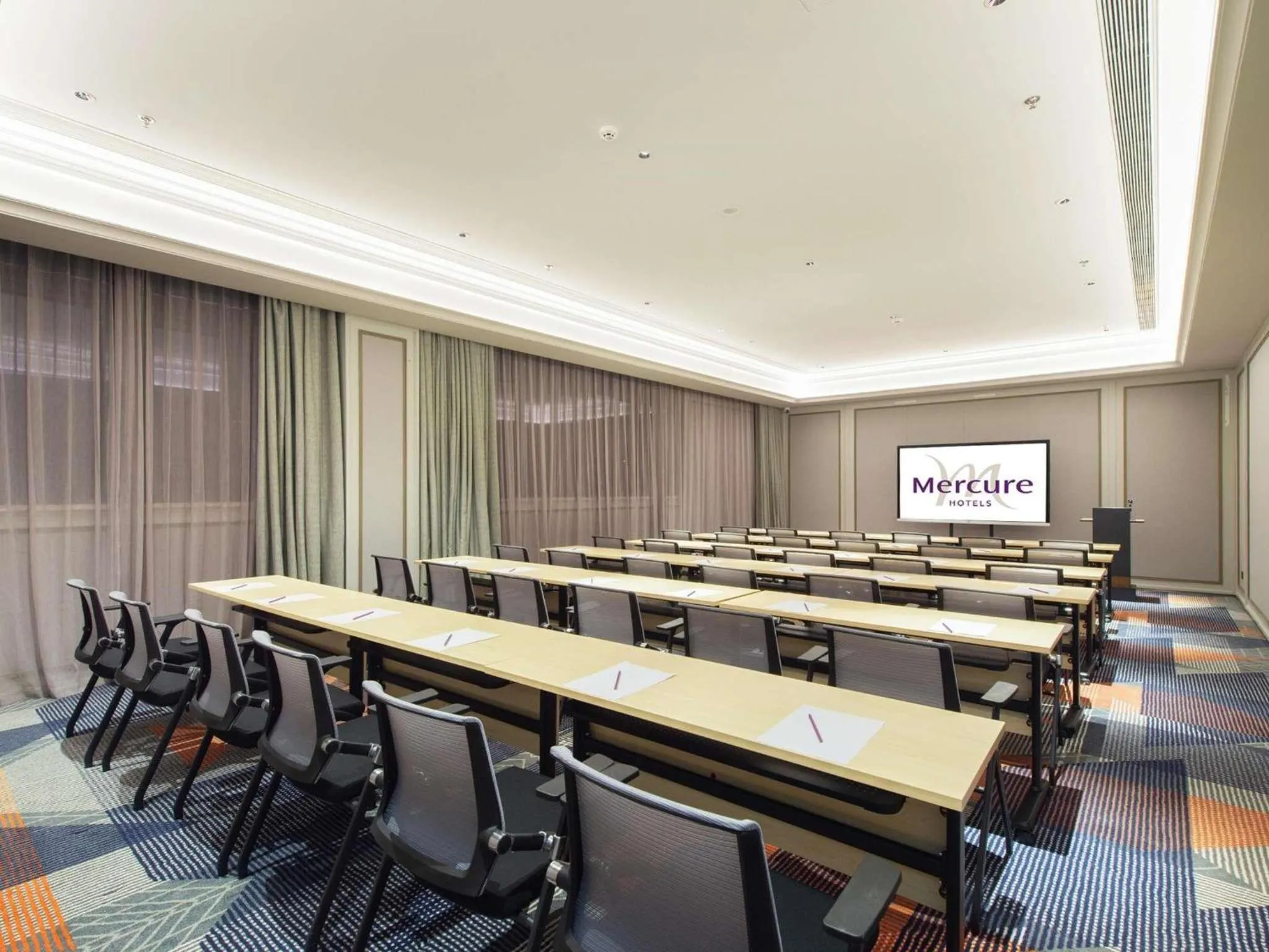 Meeting/conference room in Mercure Haikou City Center