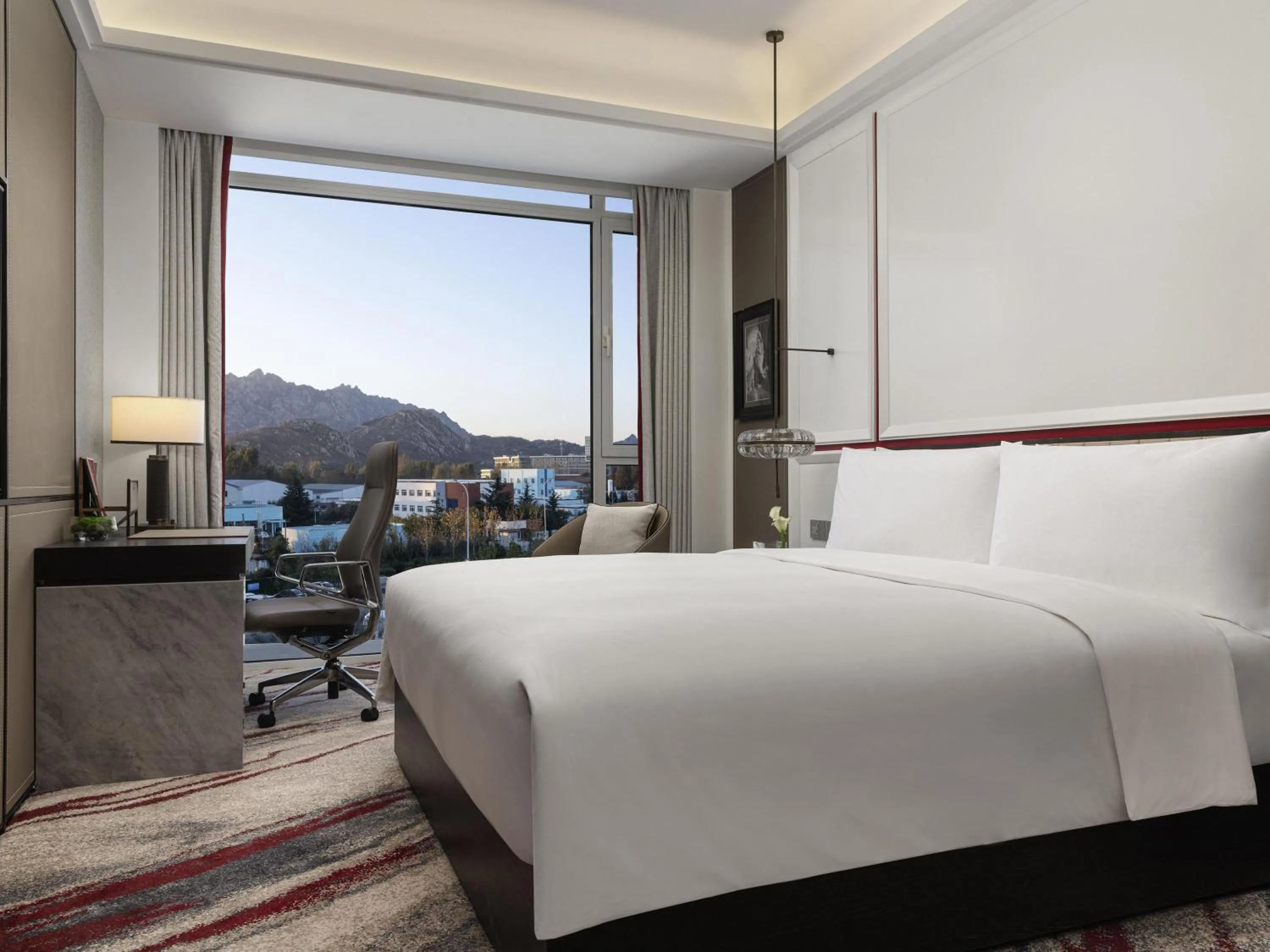 Bedroom in Movenpick by Accor Qingdao Sunmei