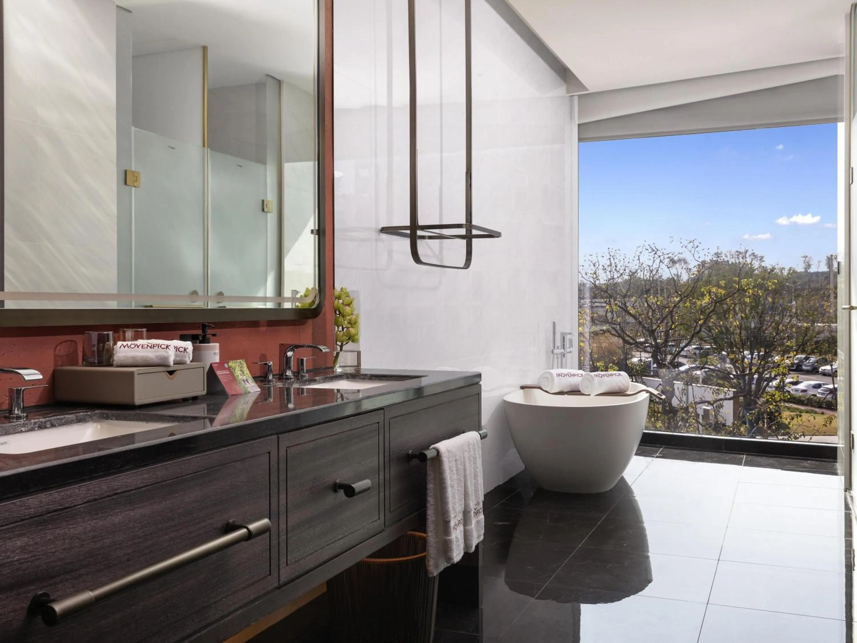 Bedroom in Movenpick by Accor Qingdao Sunmei