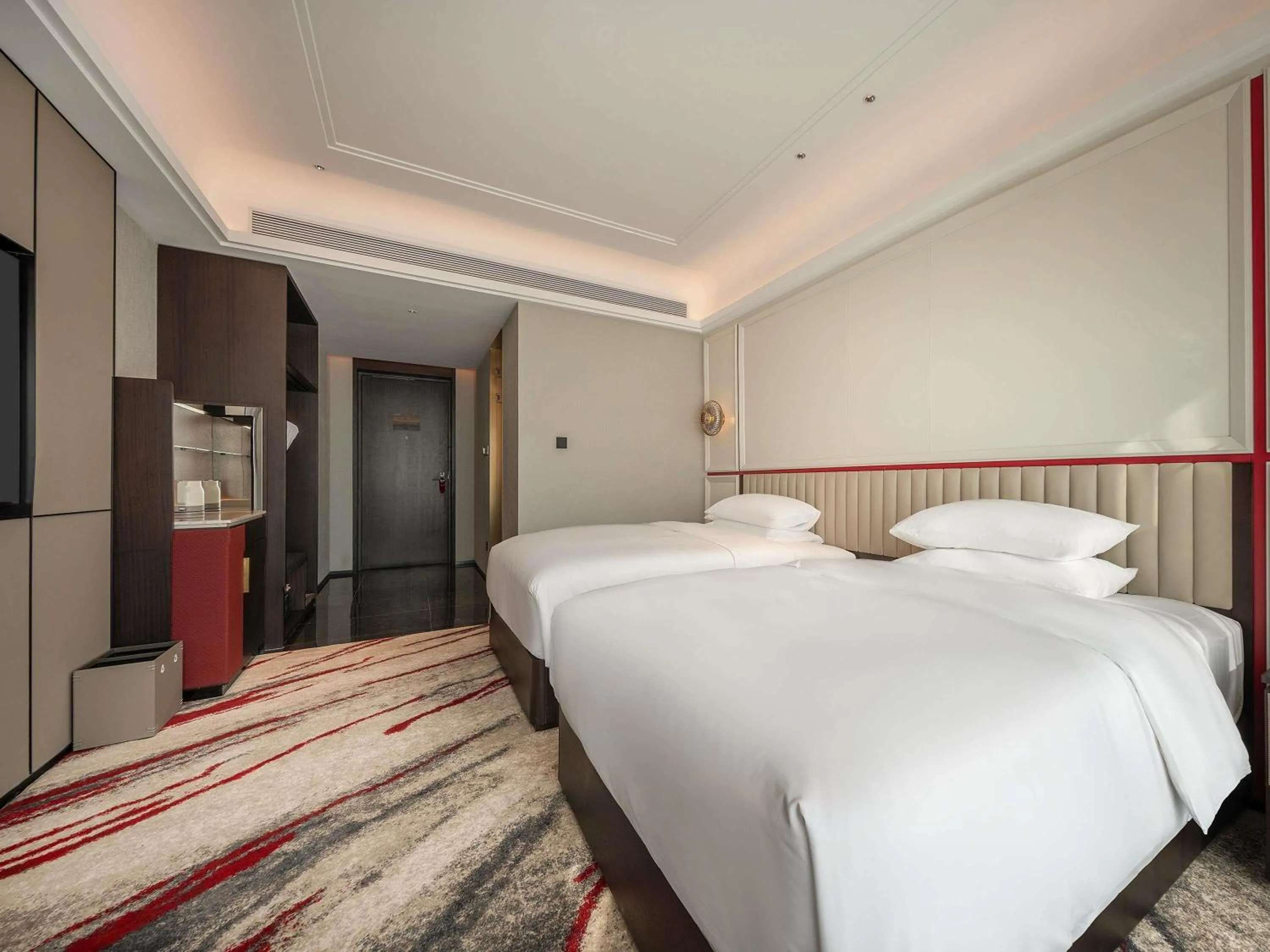 Bedroom in Mövenpick by Accor Kuanzhai Alley Chengdu