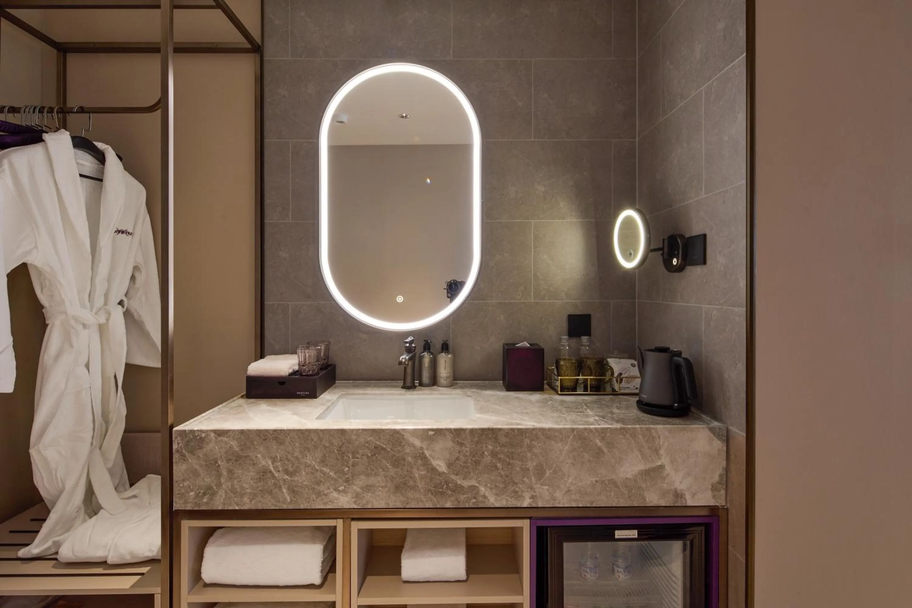 Bathroom in Mercure Hangzhou West Lake Fengqi Road