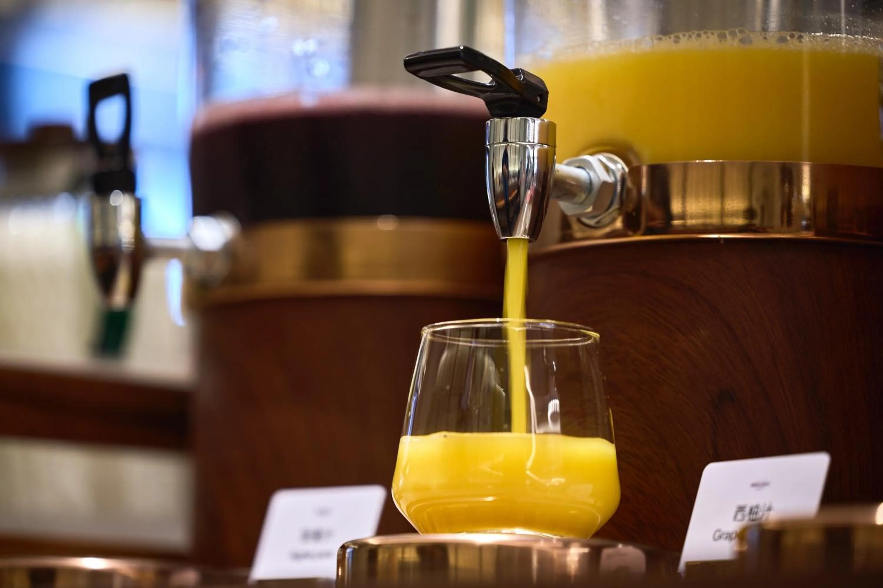 Restaurant/places to eat in Mercure Hangzhou West Lake Fengqi Road