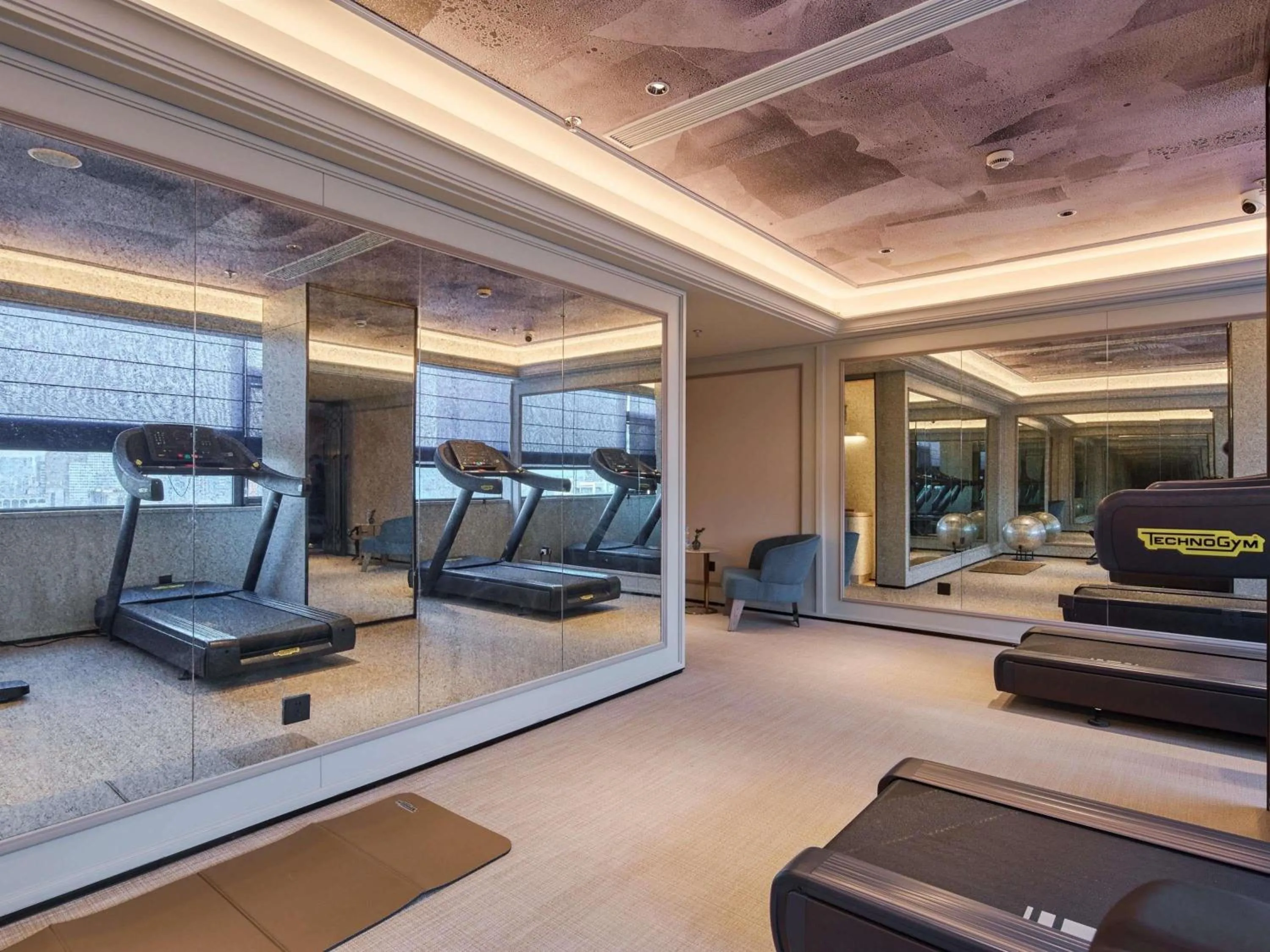 Fitness centre/facilities in Mercure Hangzhou West Lake Fengqi Road