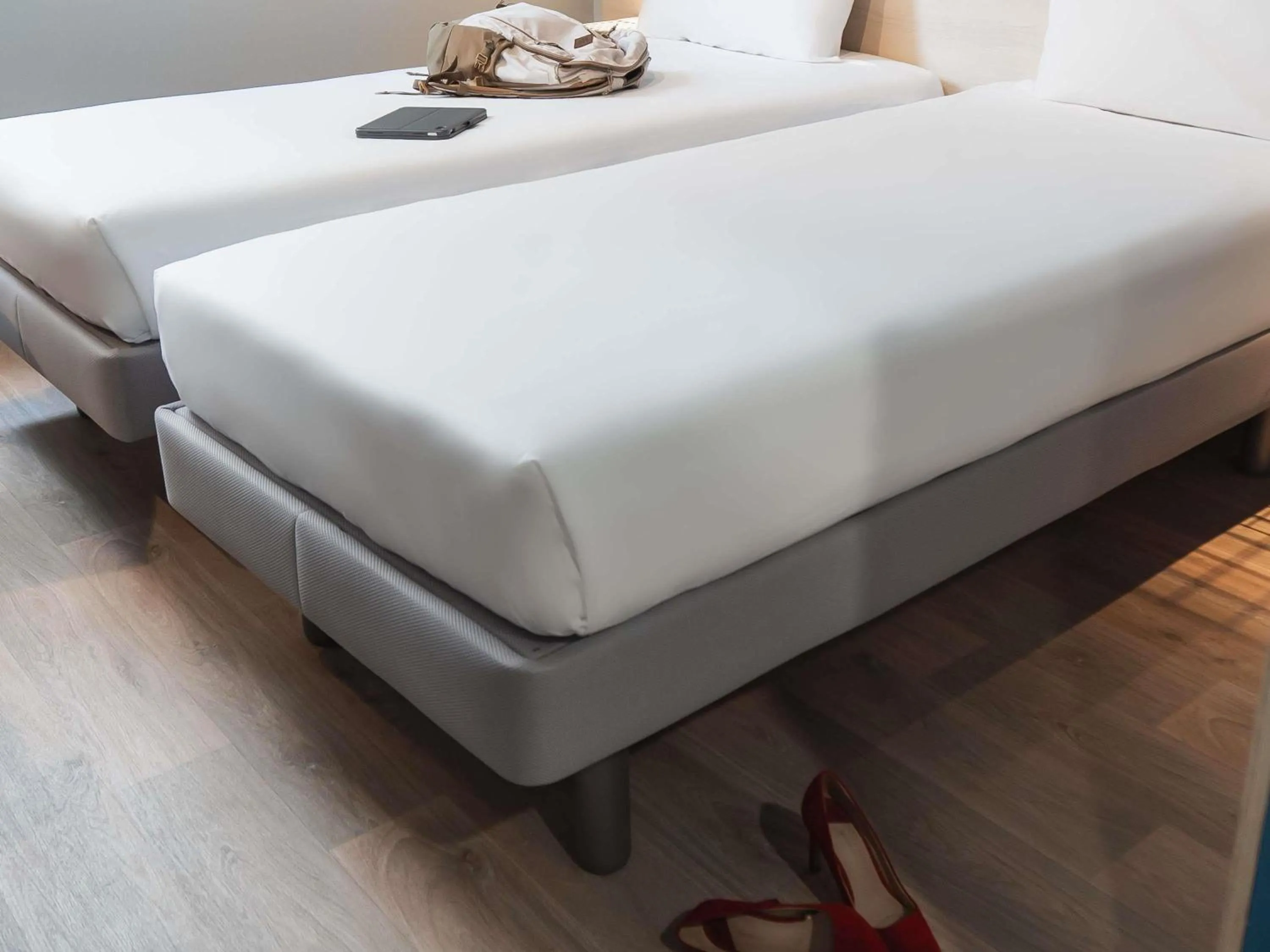 Bedroom, Bed in ibis budget Madrid Albasanz