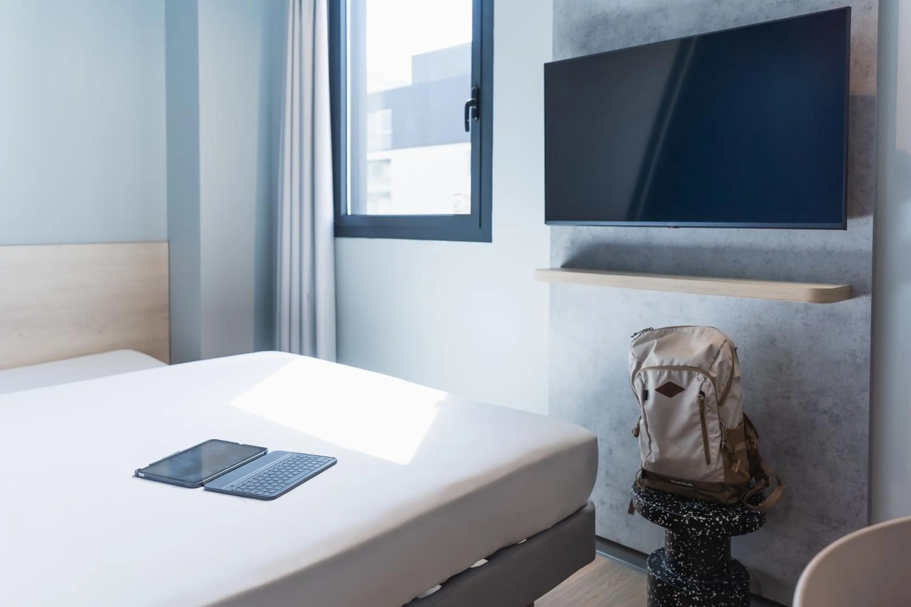 Photo of the whole room, Bed in ibis budget Madrid Albasanz