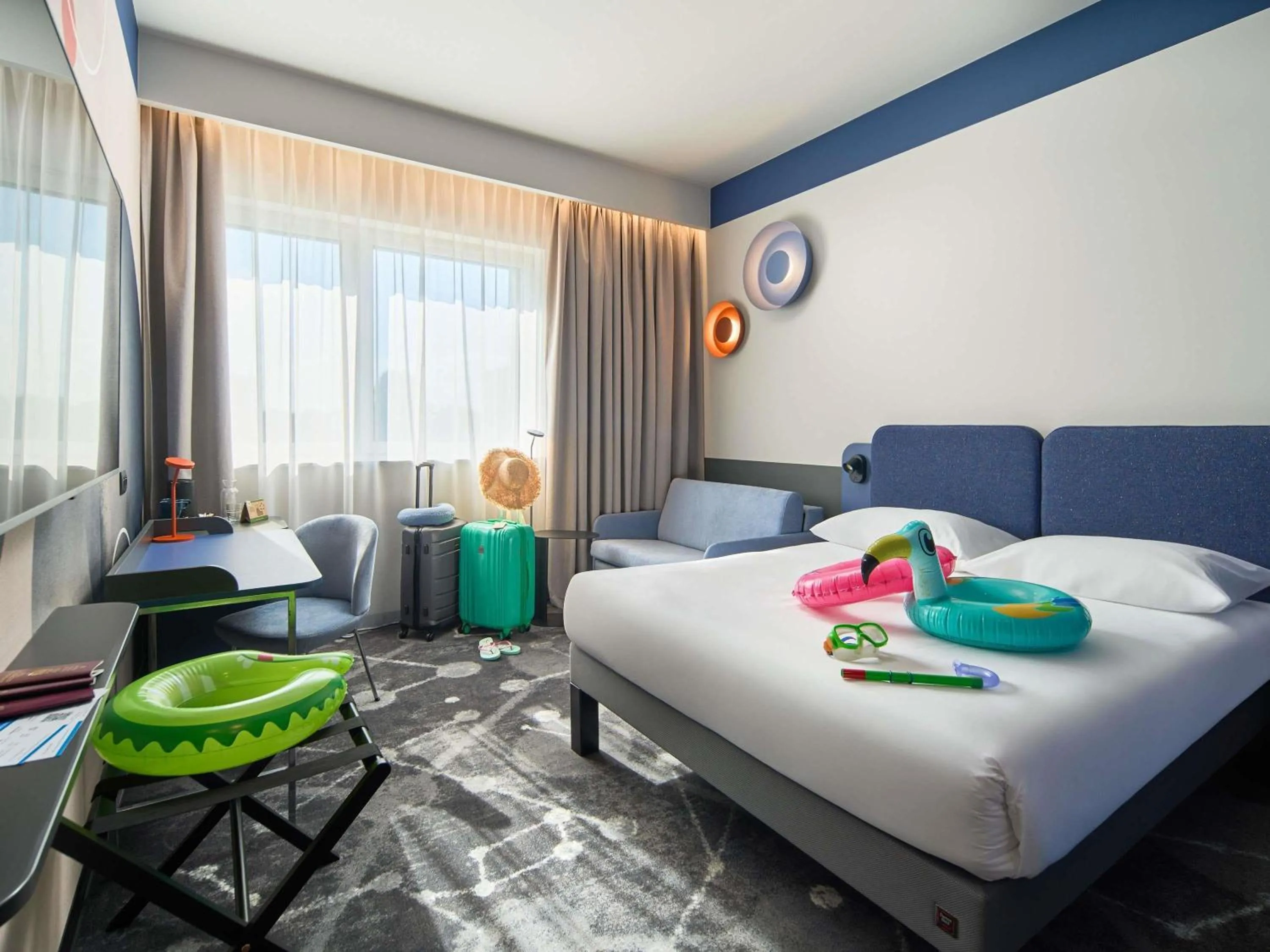 Bedroom, Bed in ibis Styles Katowice Airport