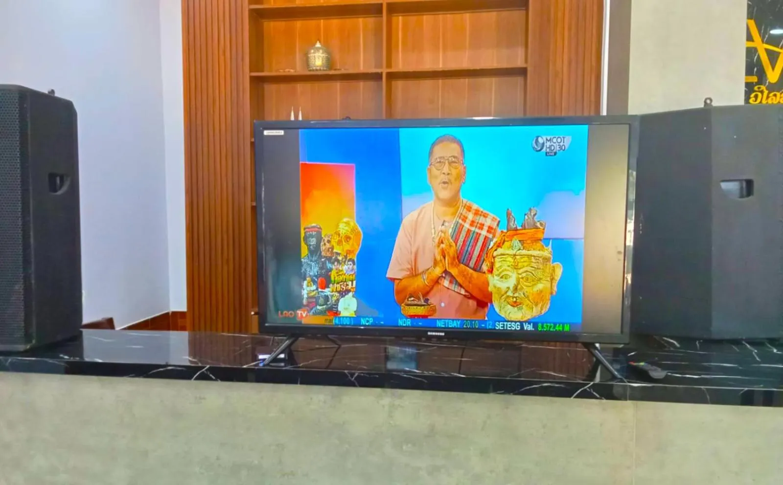 Breakfast in Vilayvong Hotel