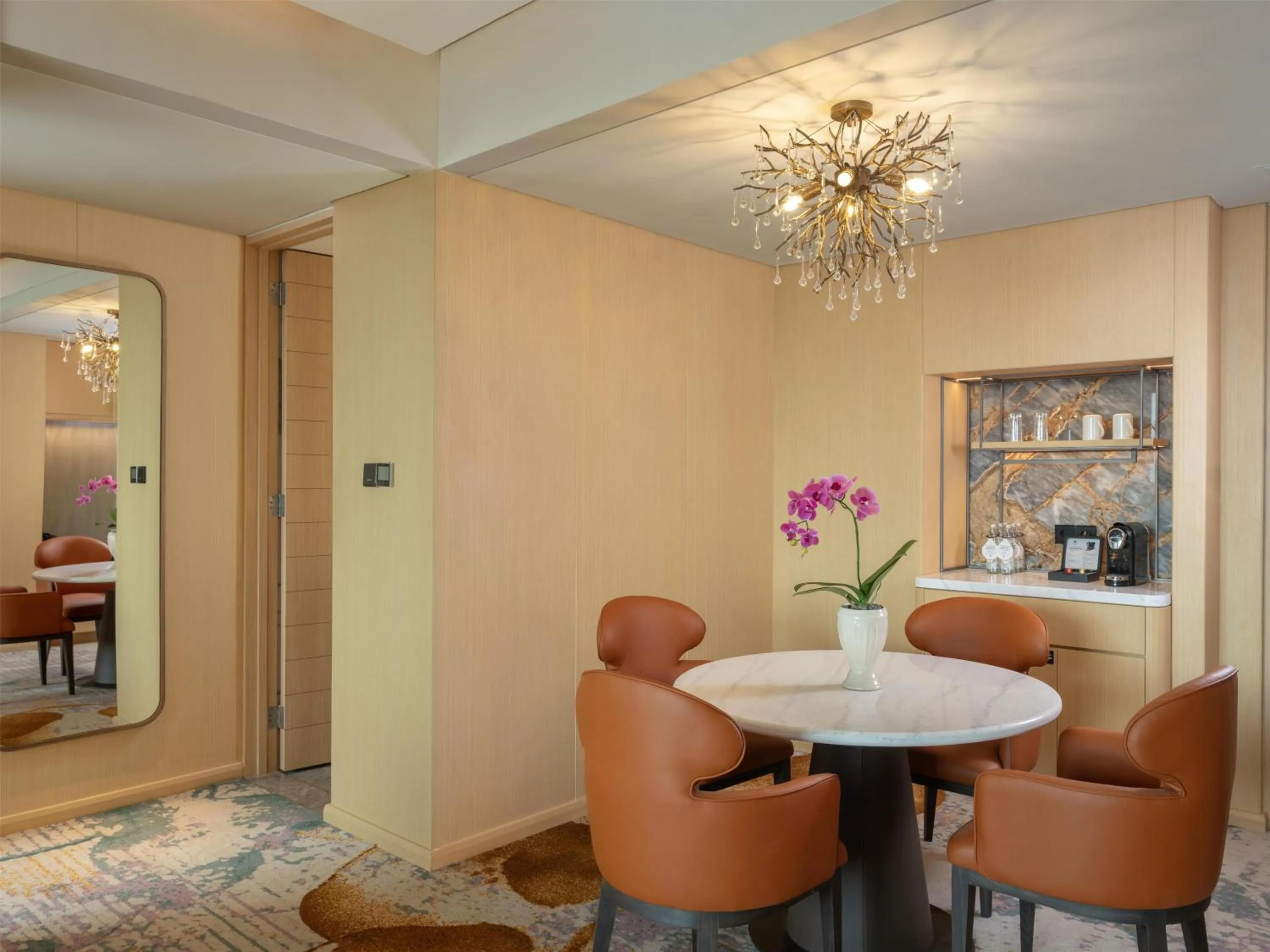 Photo of the whole room in DoubleTree by Hilton Jakarta Kemayoran