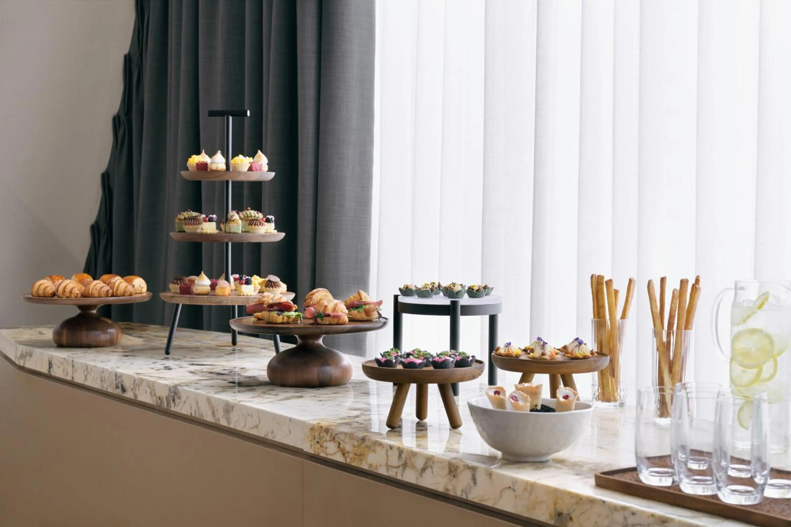 Meeting/conference room in Kimpton KAFD Riyadh by IHG