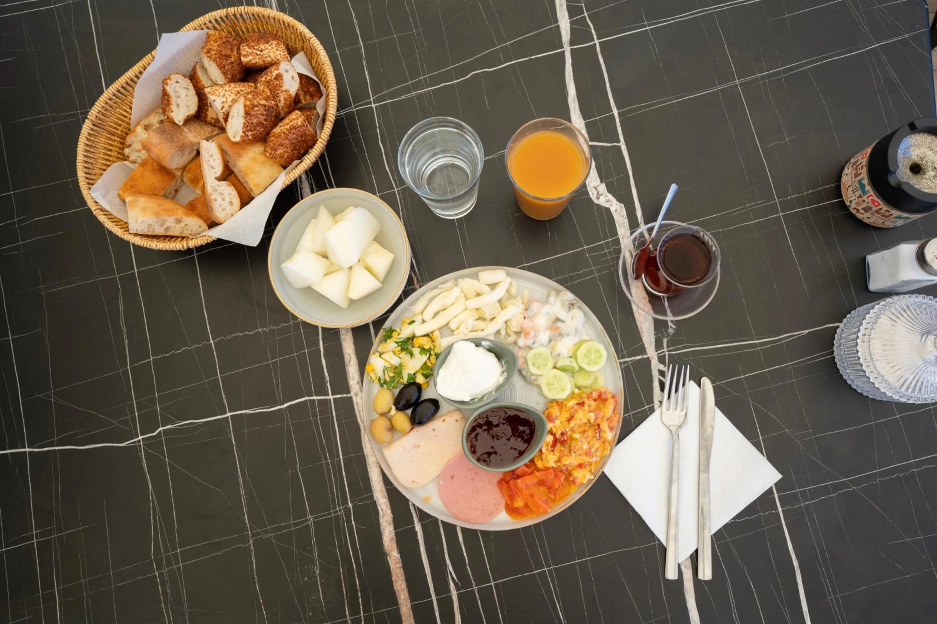 Food and drinks in Viva Butik Sirkeci