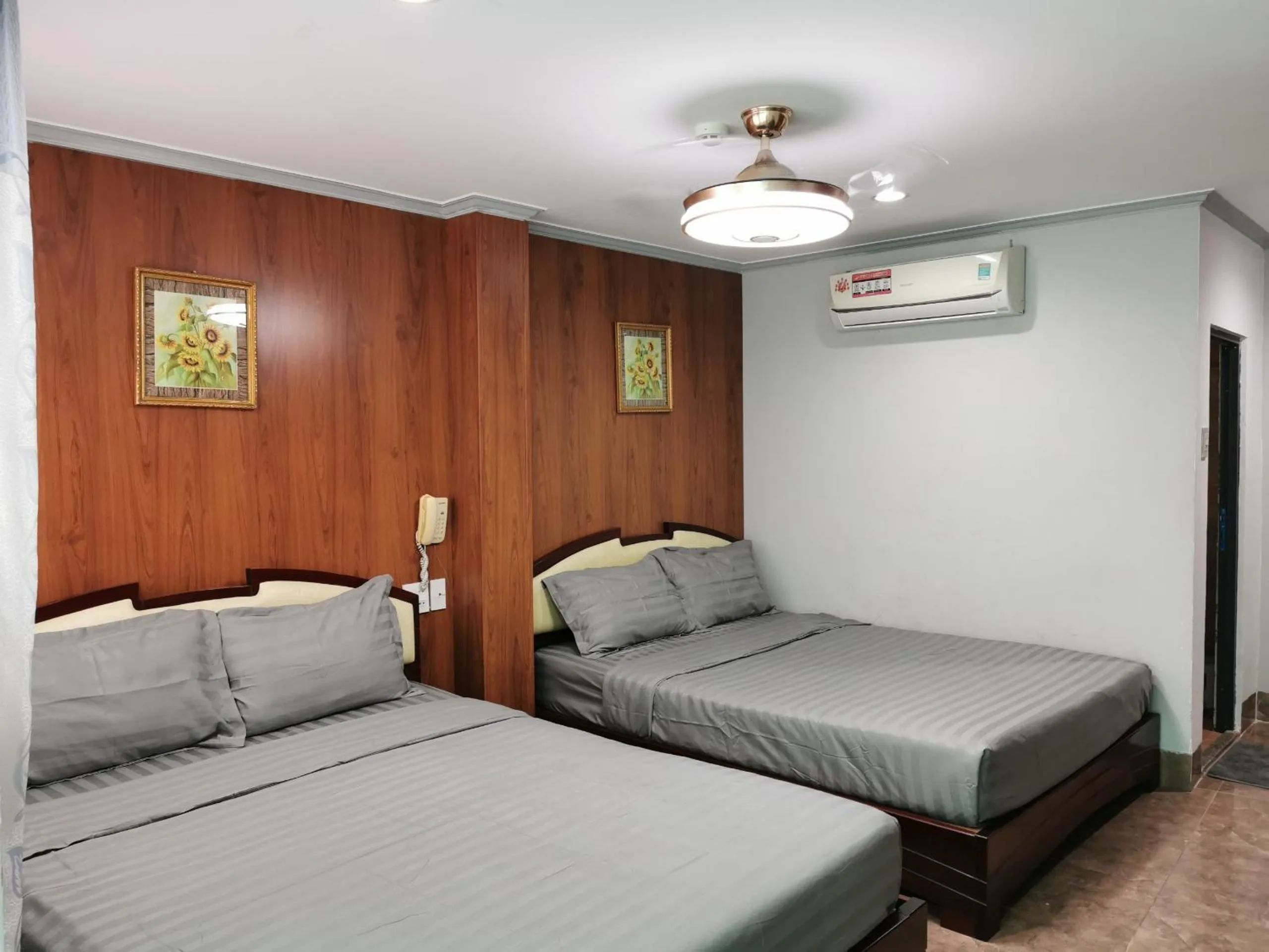 Bedroom, Bed in Number One Hotel