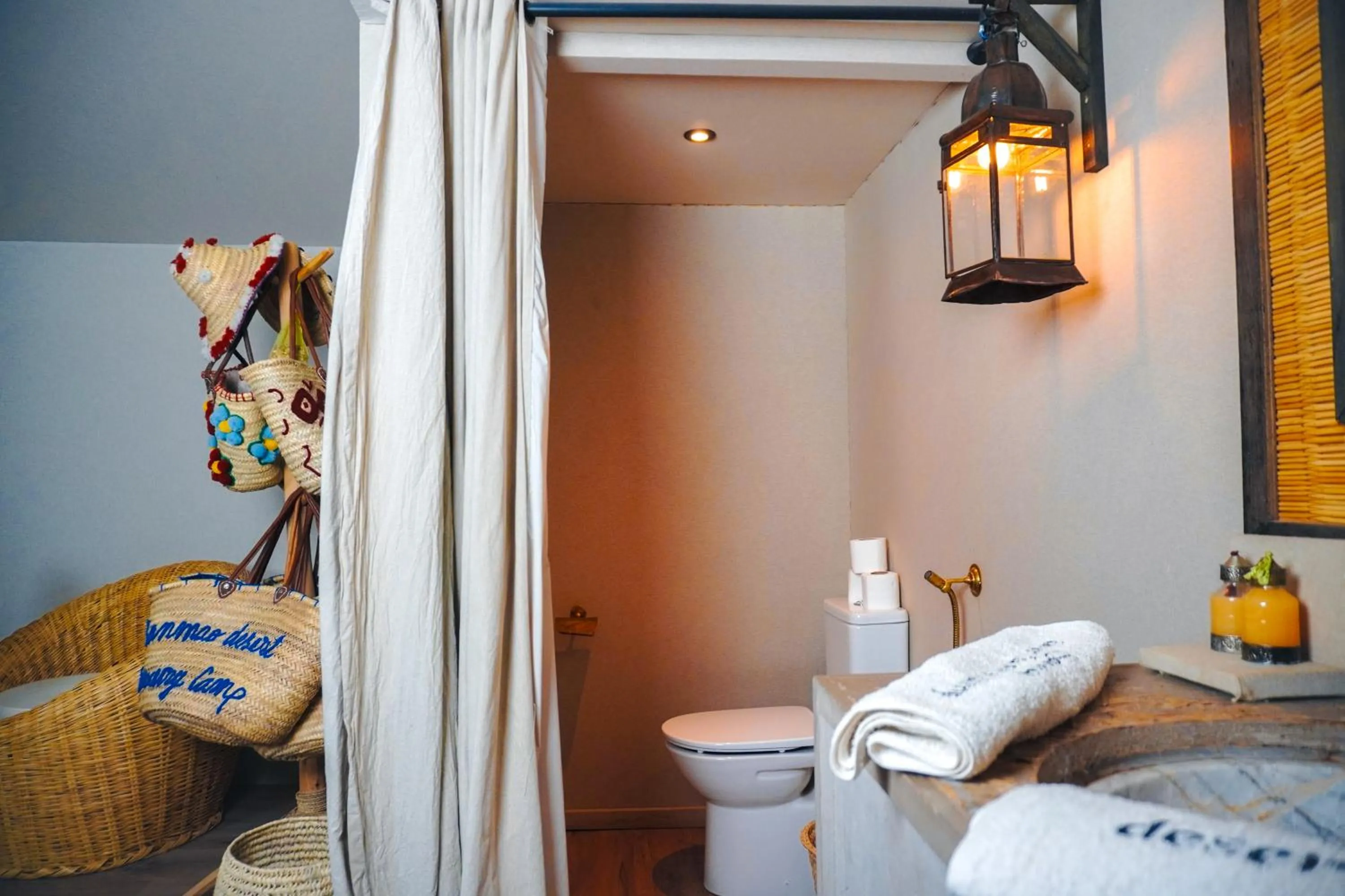 Sanmao Desert Luxury Camp