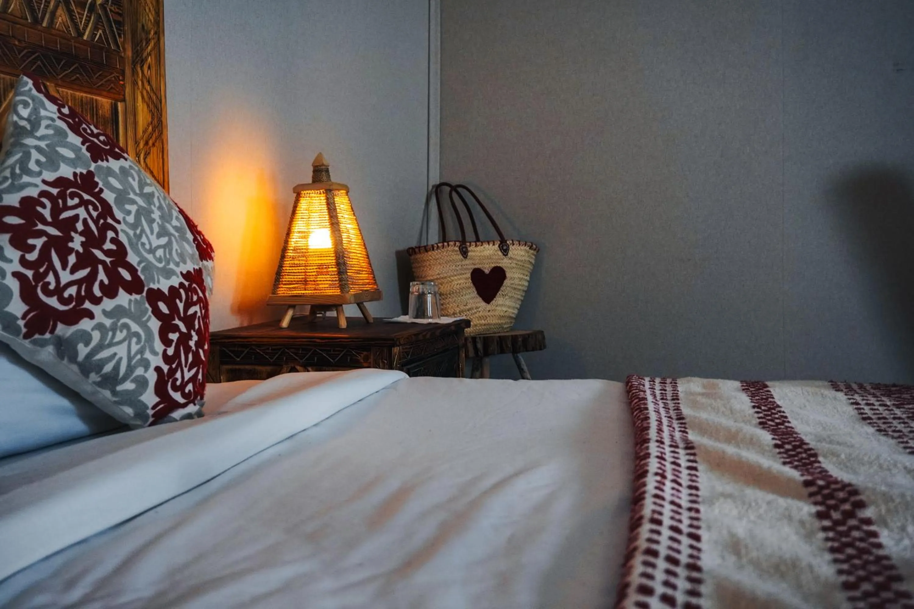 Bed in Sanmao Desert Luxury Camp