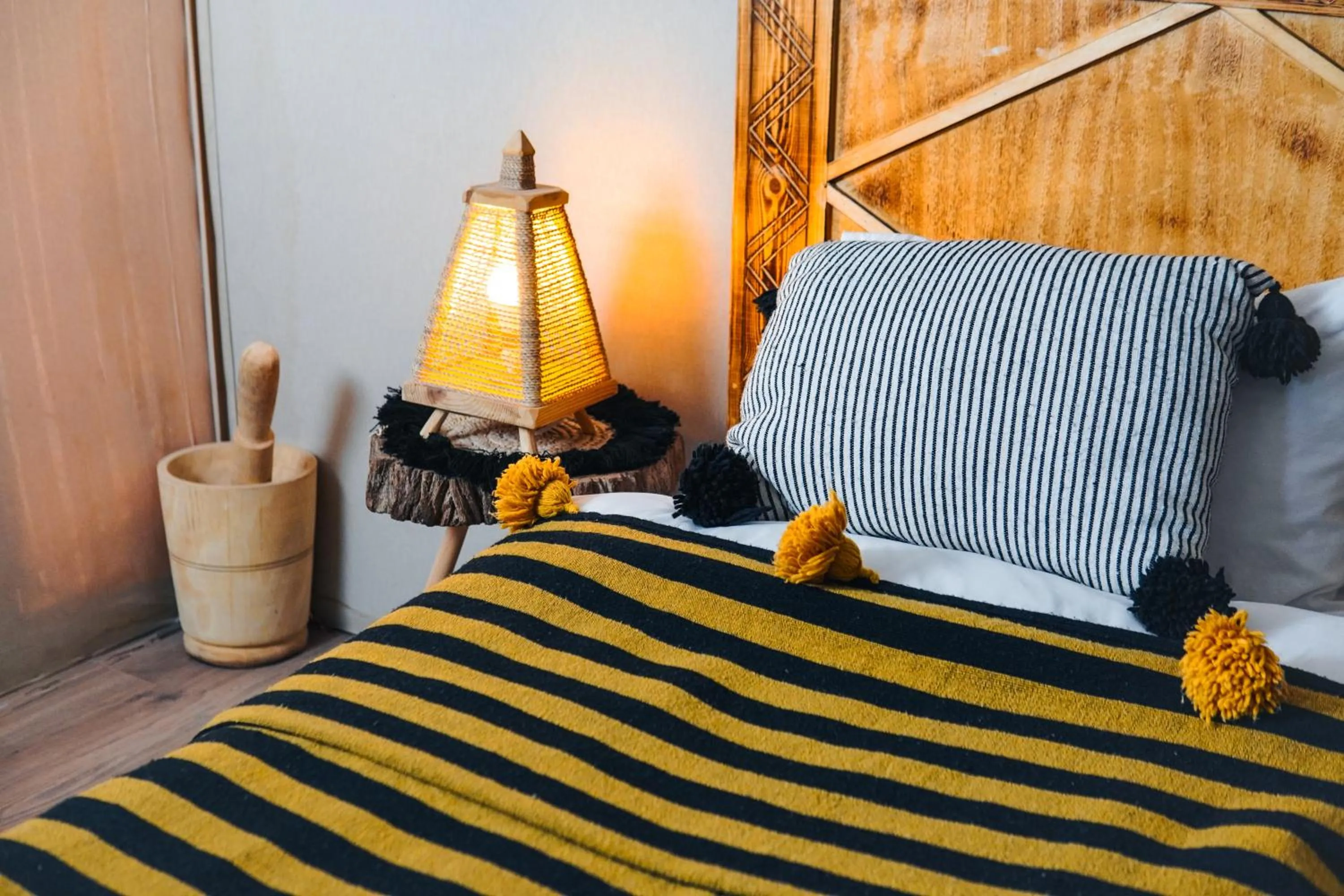 Bed in Sanmao Desert Luxury Camp