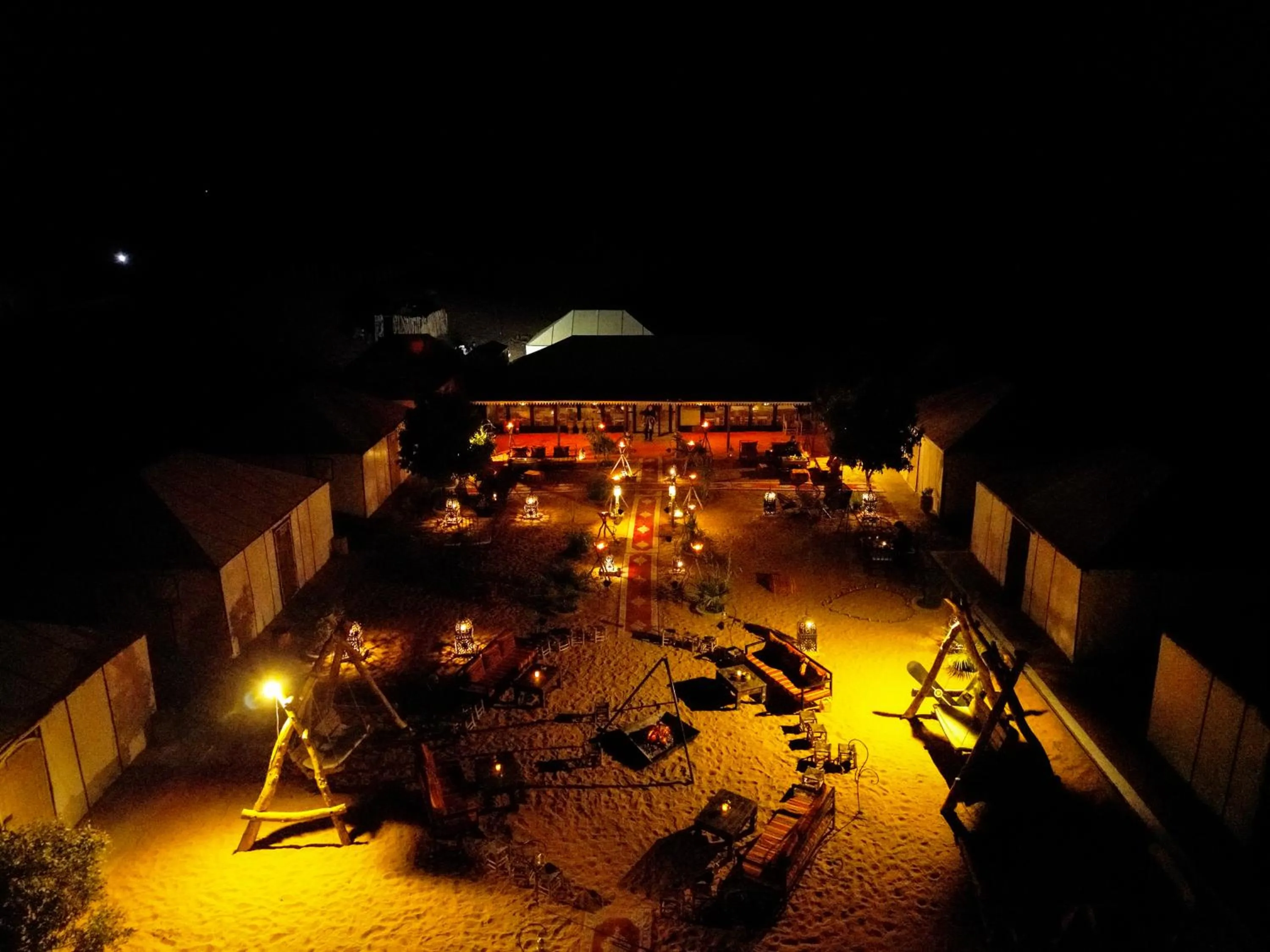Sanmao Desert Luxury Camp