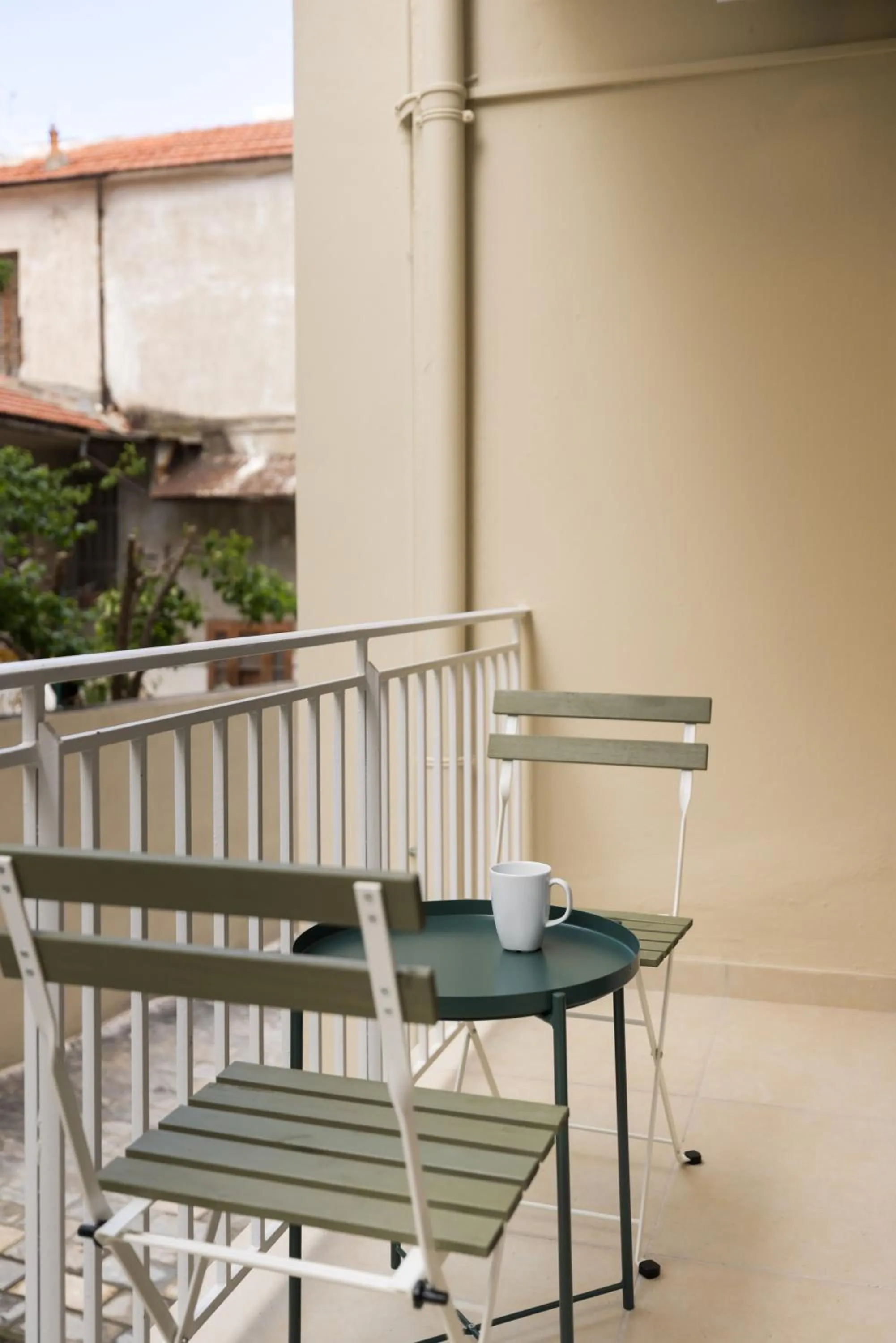Balcony/Terrace in Celine Volos by halu! Cozy apartments in the center
