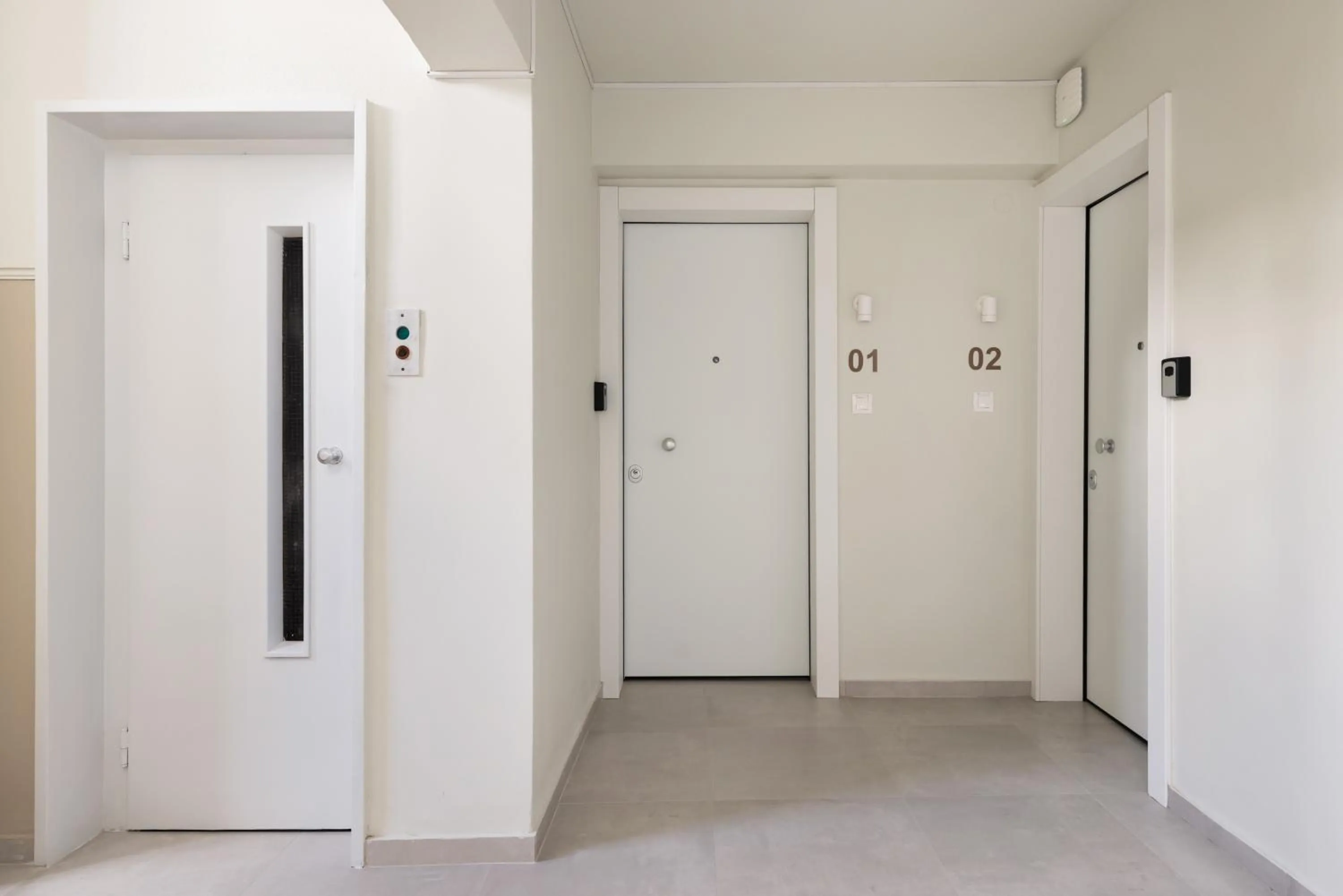 Property building in Celine Volos by halu! Cozy apartments in the center