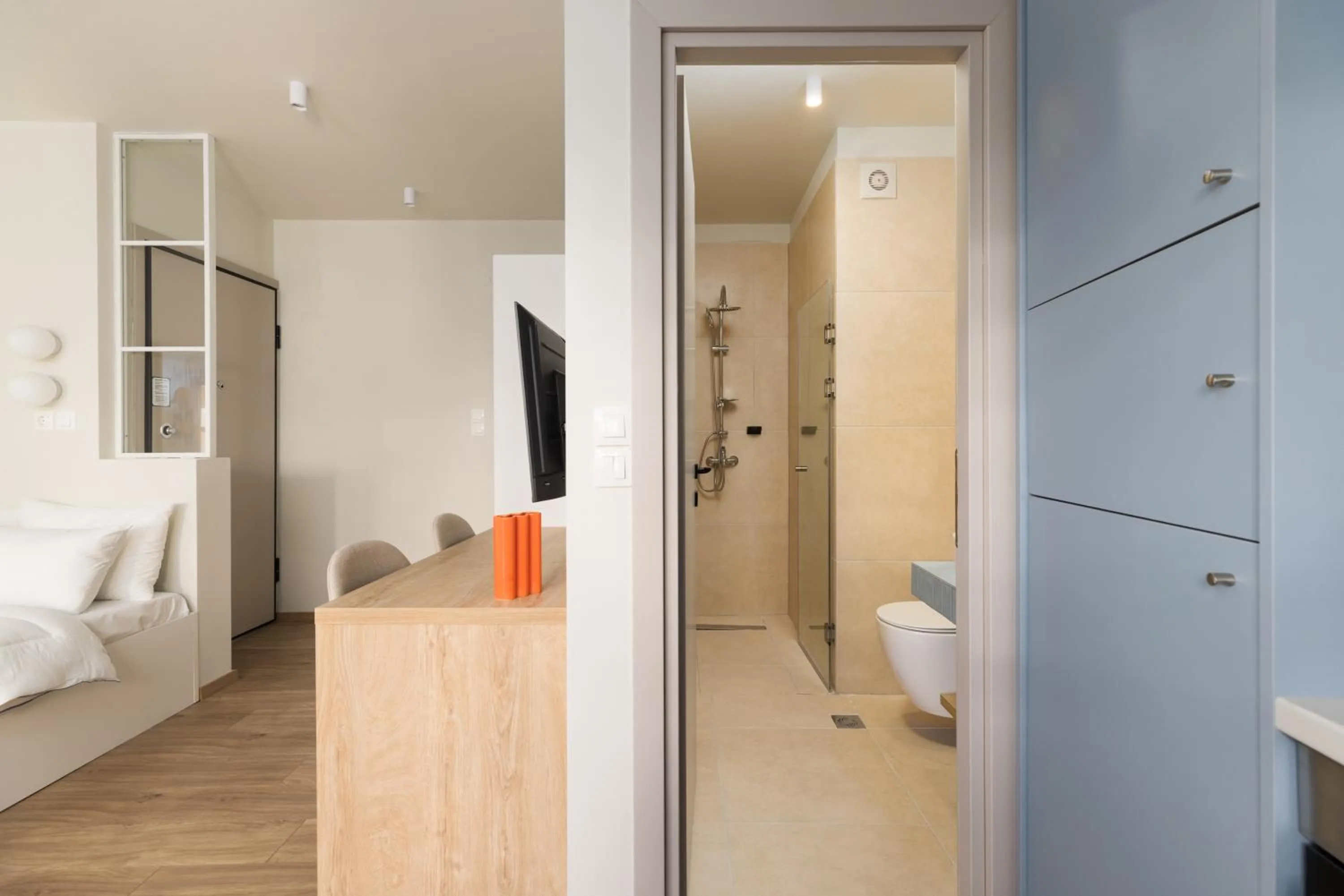 Toilet, Bed in Celine Volos by halu! Cozy apartments in the center