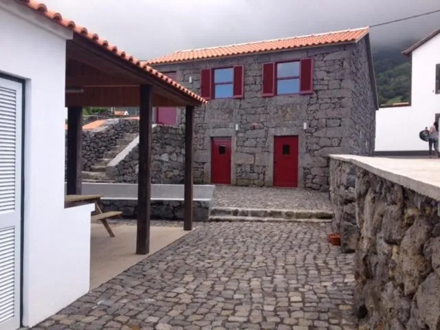 Property building in Pico da Saudade