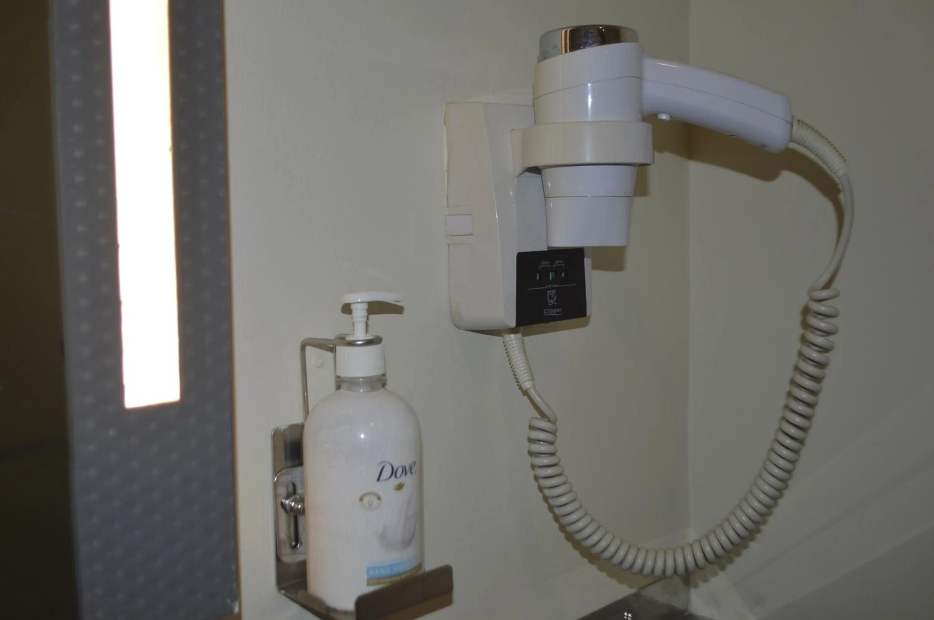 Bathroom in AI Hotel Jakarta Thamrin