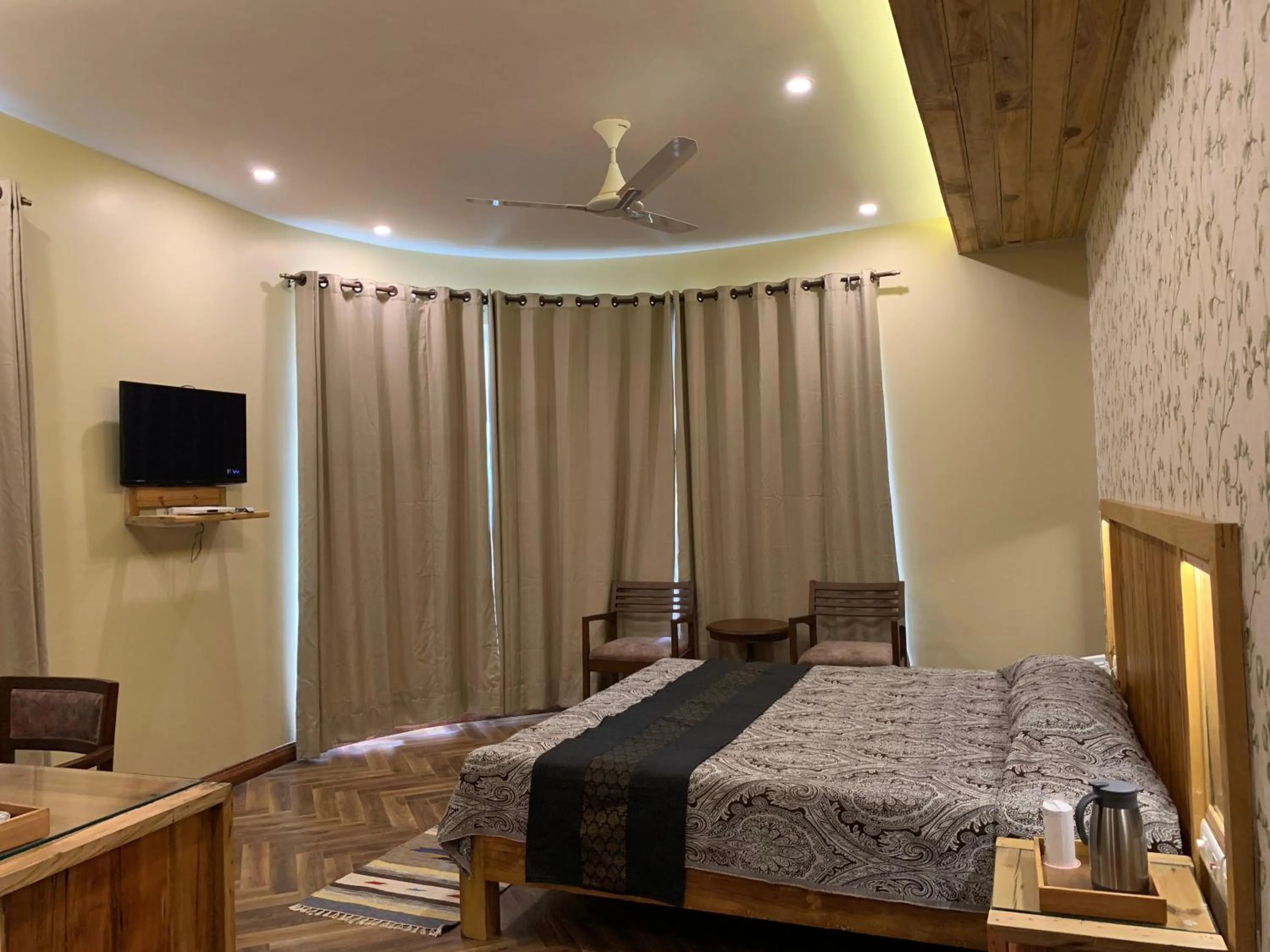 Bedroom, Bed in D's Casa - A Unique Spanish Boutique House