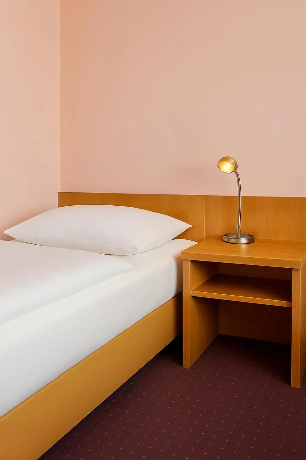 Bed in AR Boutique Hotel Heusenstamm