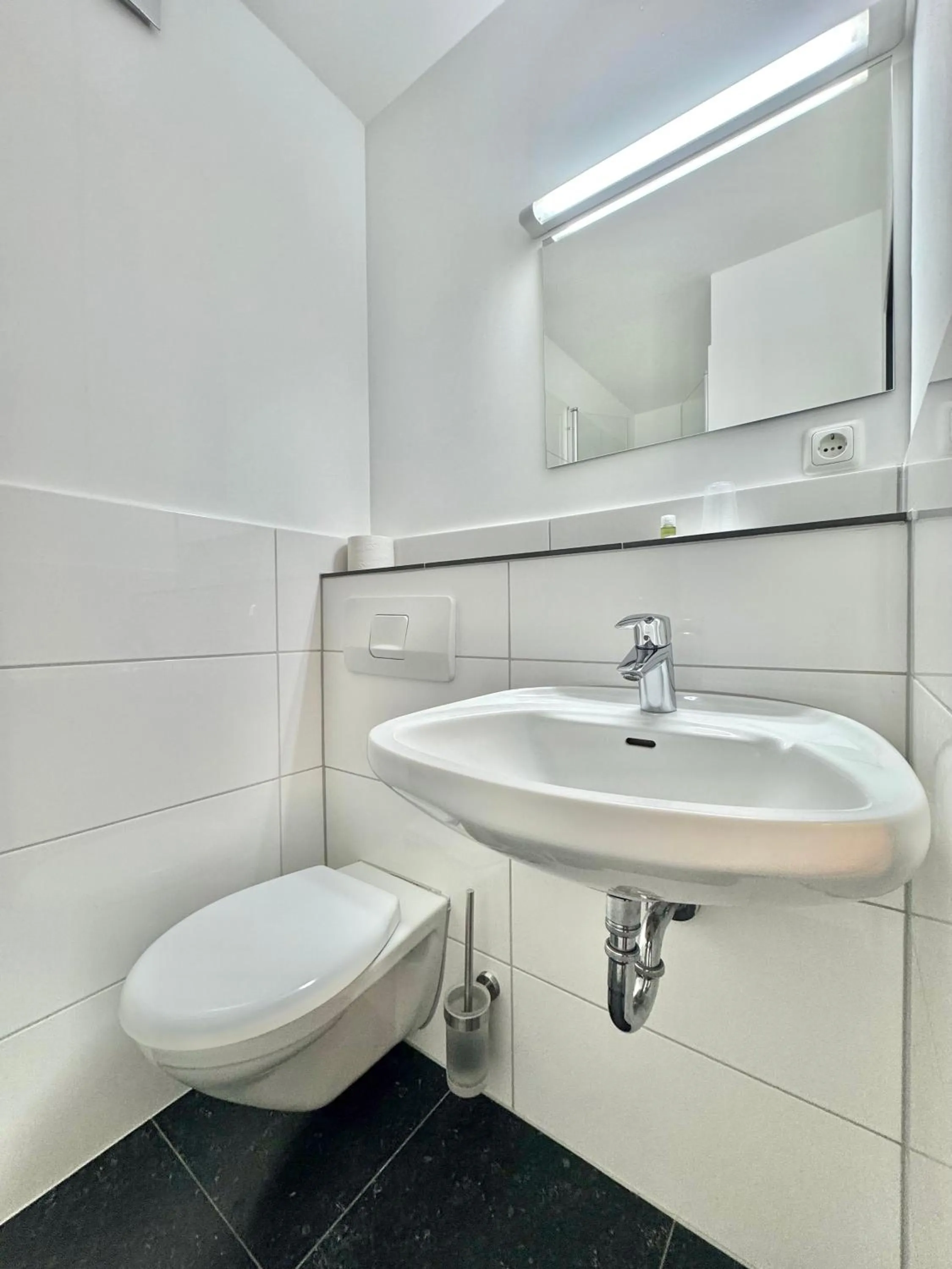 Toilet in AR Boutique Hotel Heusenstamm