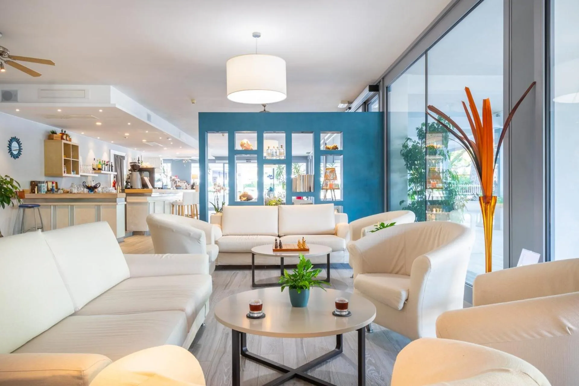 Communal lounge/ TV room in Hotel Al Cigno