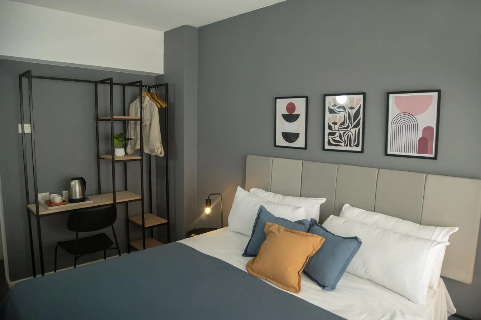 Bedroom, Bed in El Misti Suites Buenos Aires