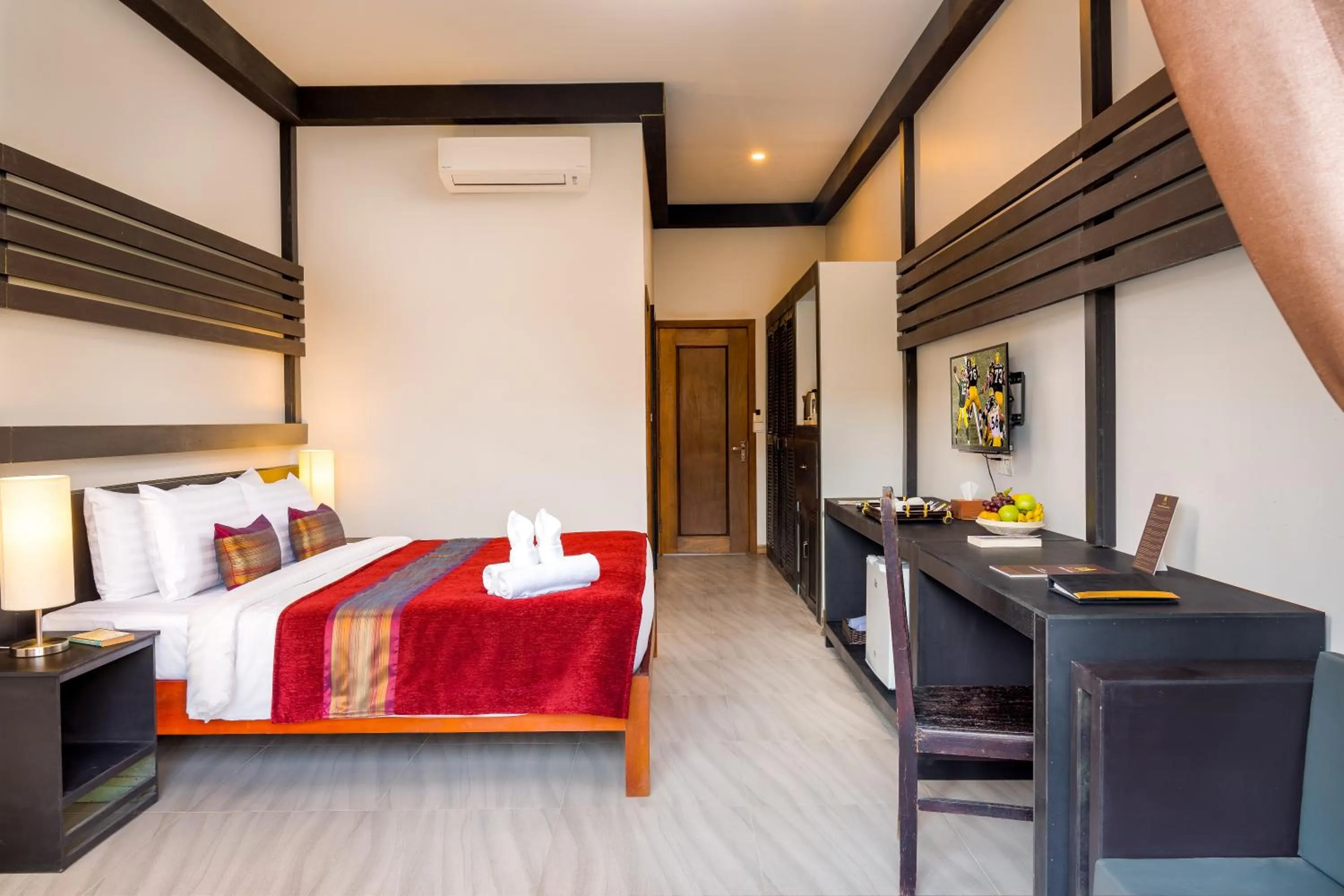 Bedroom, Bed in Reveal Courtyard in Reveal Angkor