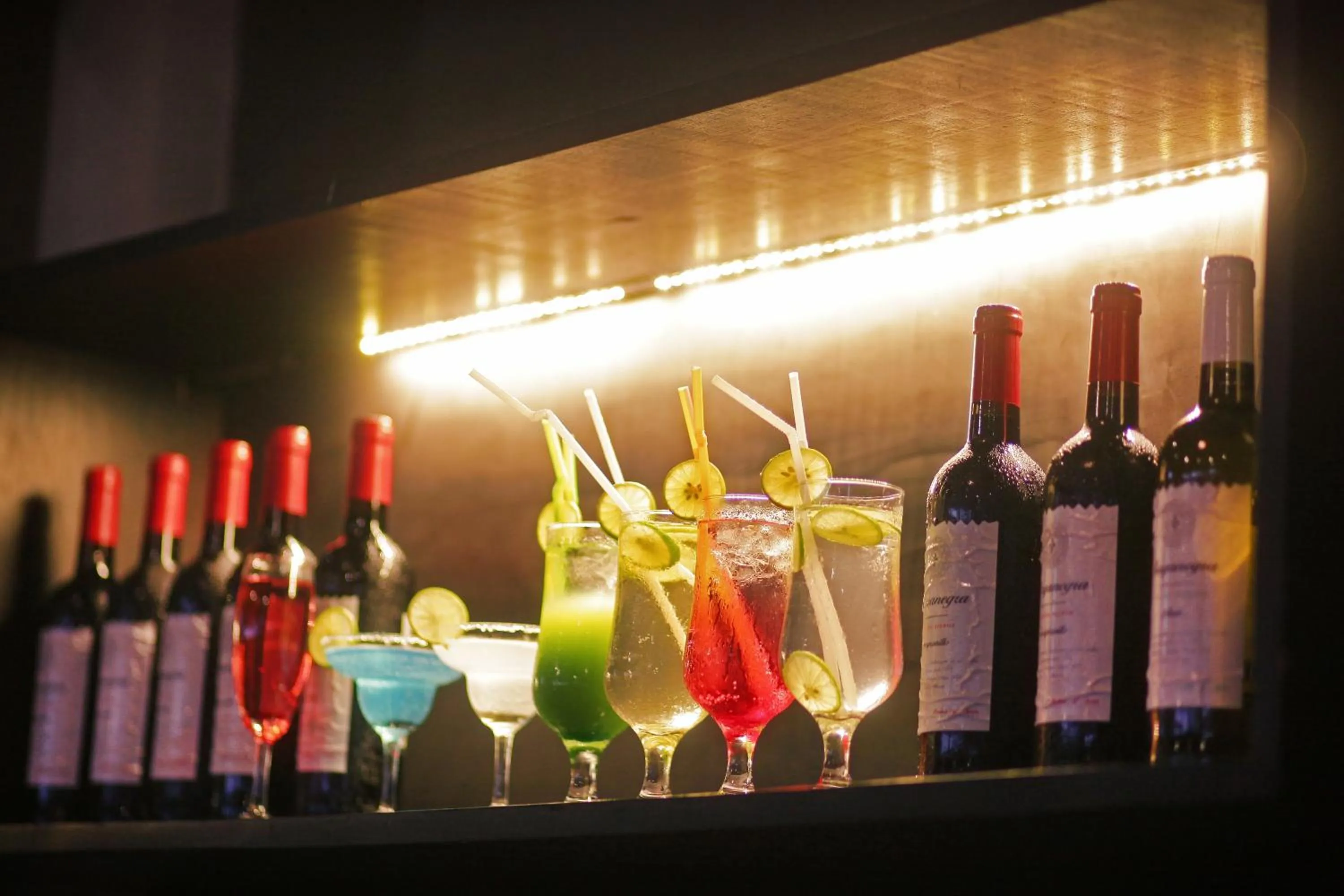 Lounge or bar in Reveal Courtyard in Reveal Angkor