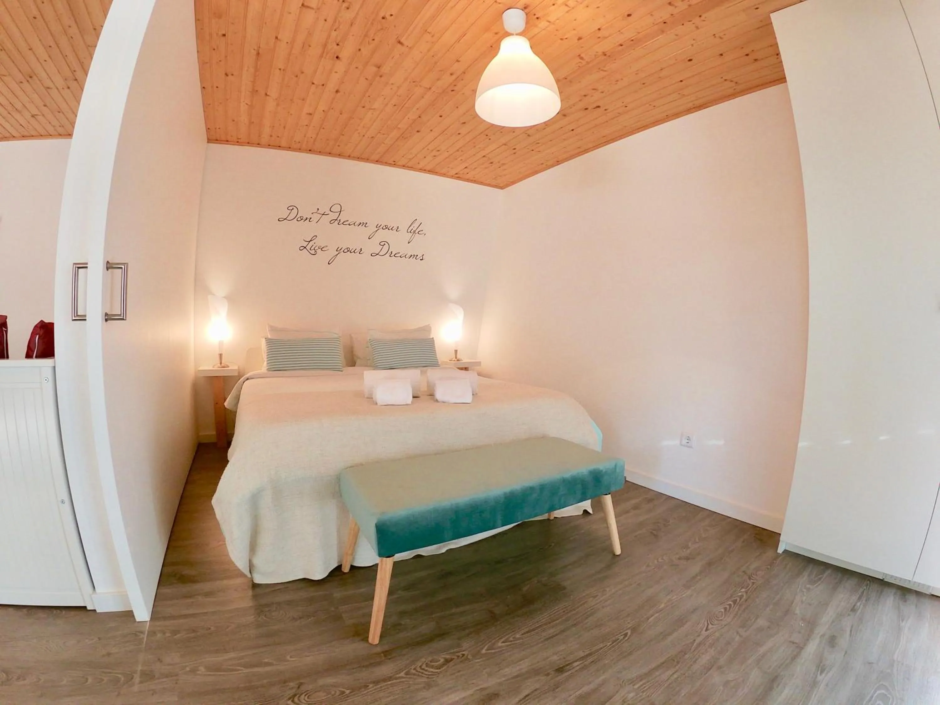 Bed in Golden Halcyon - Ericeira Villas