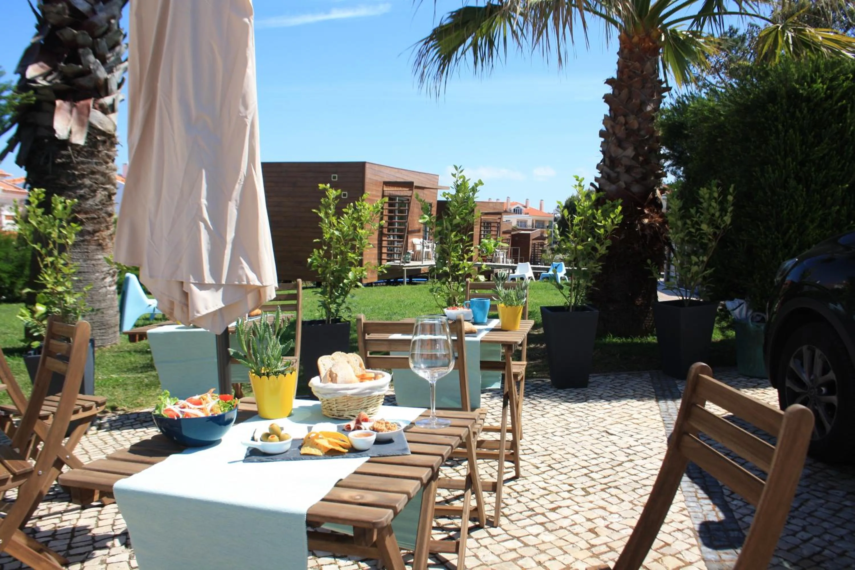 Breakfast in Golden Halcyon - Ericeira Villas