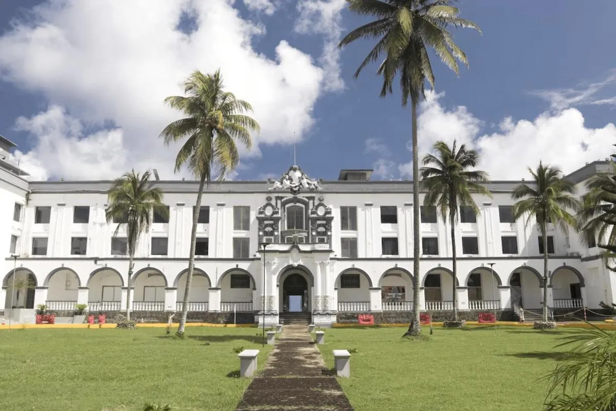 New Washington Hotel