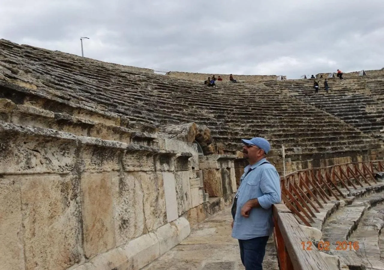 Nearby landmark in Oskar Hotel