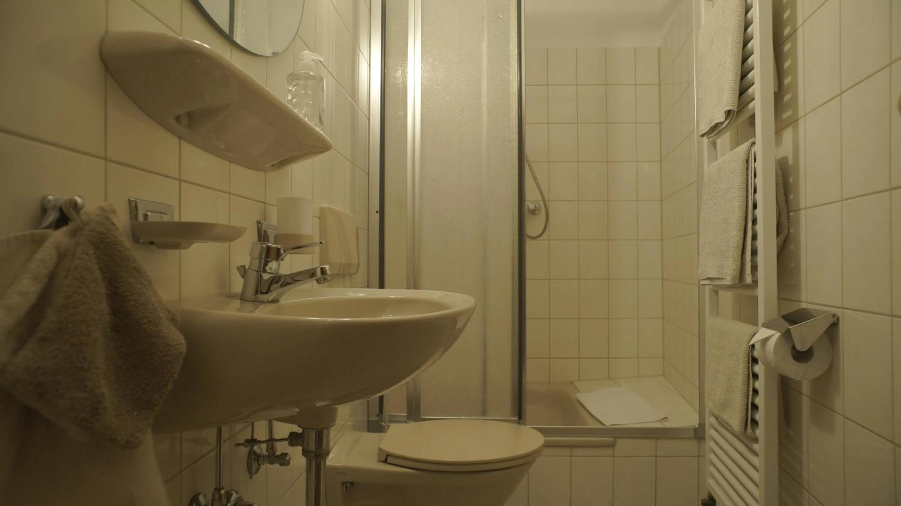 Bathroom in Fährhaus Hotel