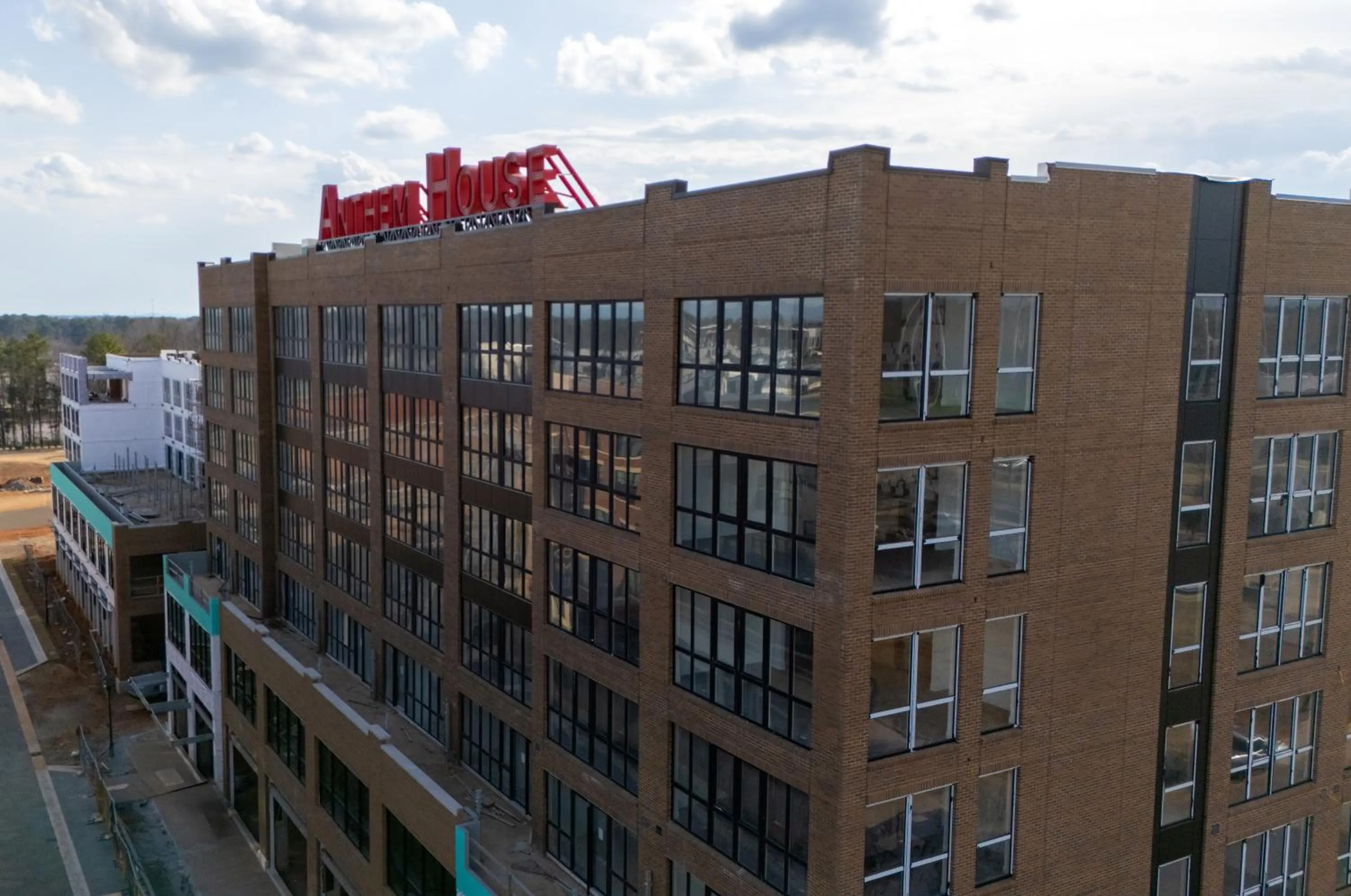 Property building in Anthem House Huntsville MidCity, powered by Placemakr