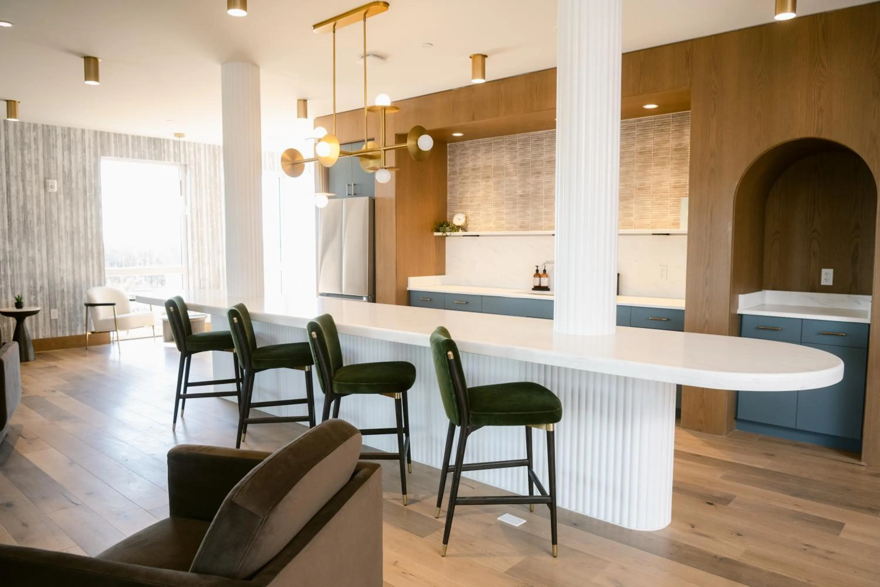 Communal kitchen in Anthem House Huntsville MidCity, powered by Placemakr