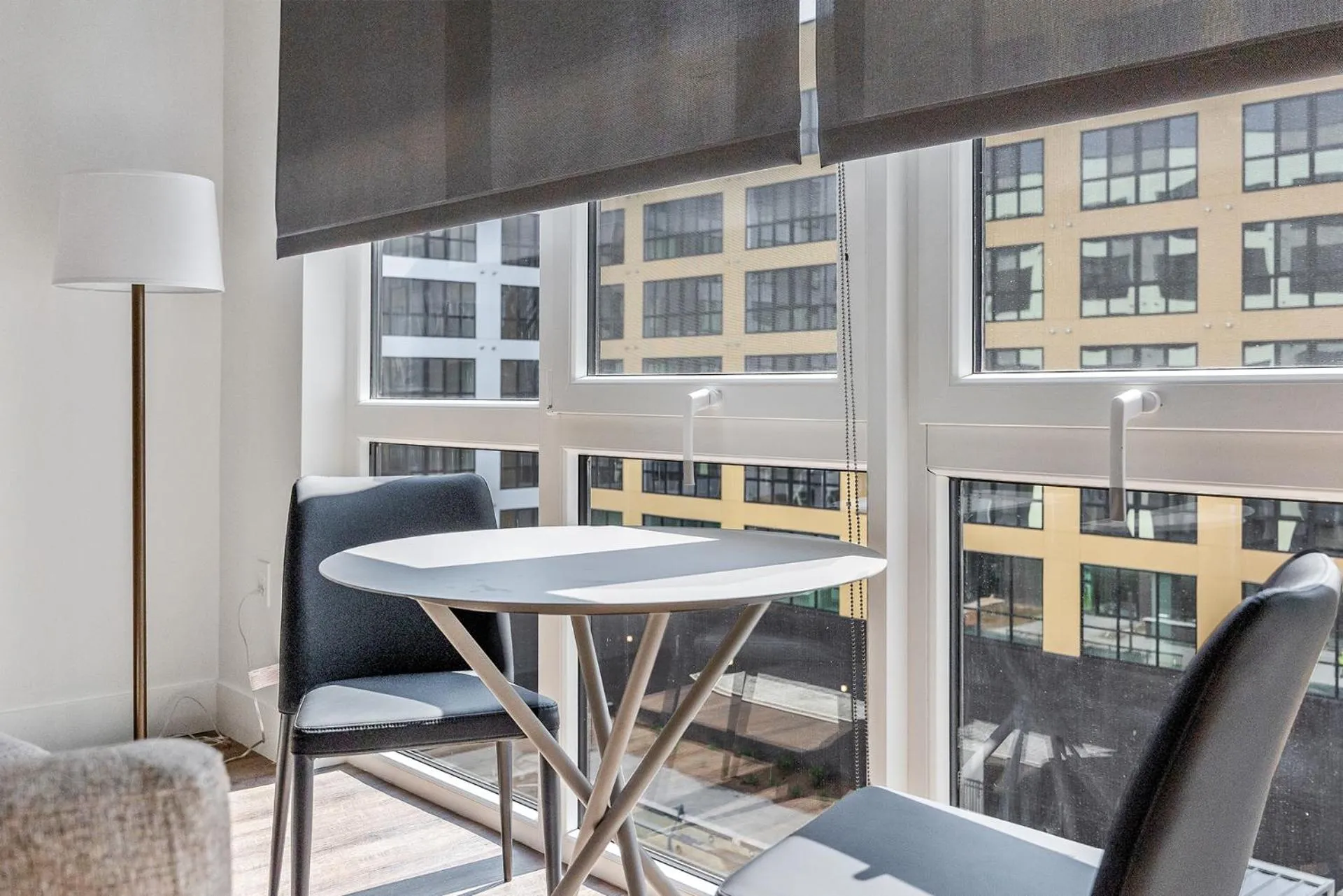 Dining area in Anthem House Huntsville MidCity, powered by Placemakr